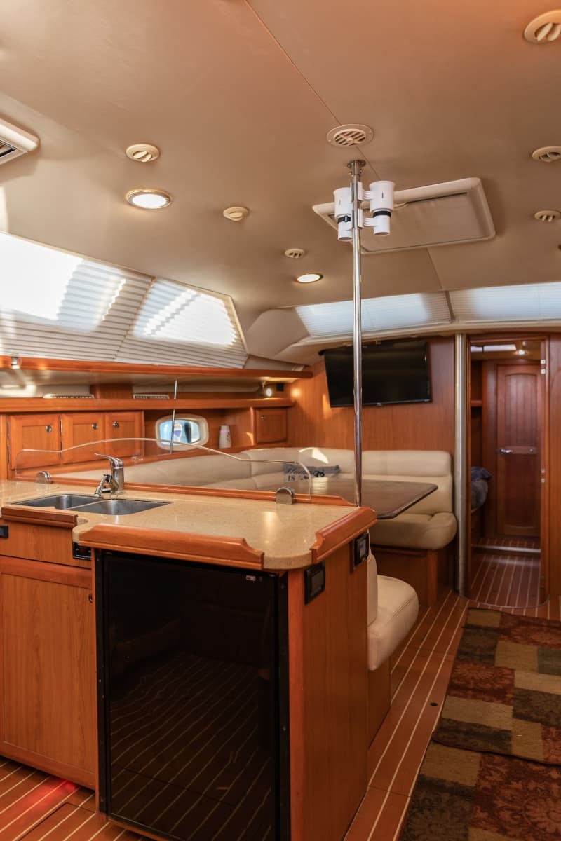 2008 Hunter 45 Deck Salon - Photo 8