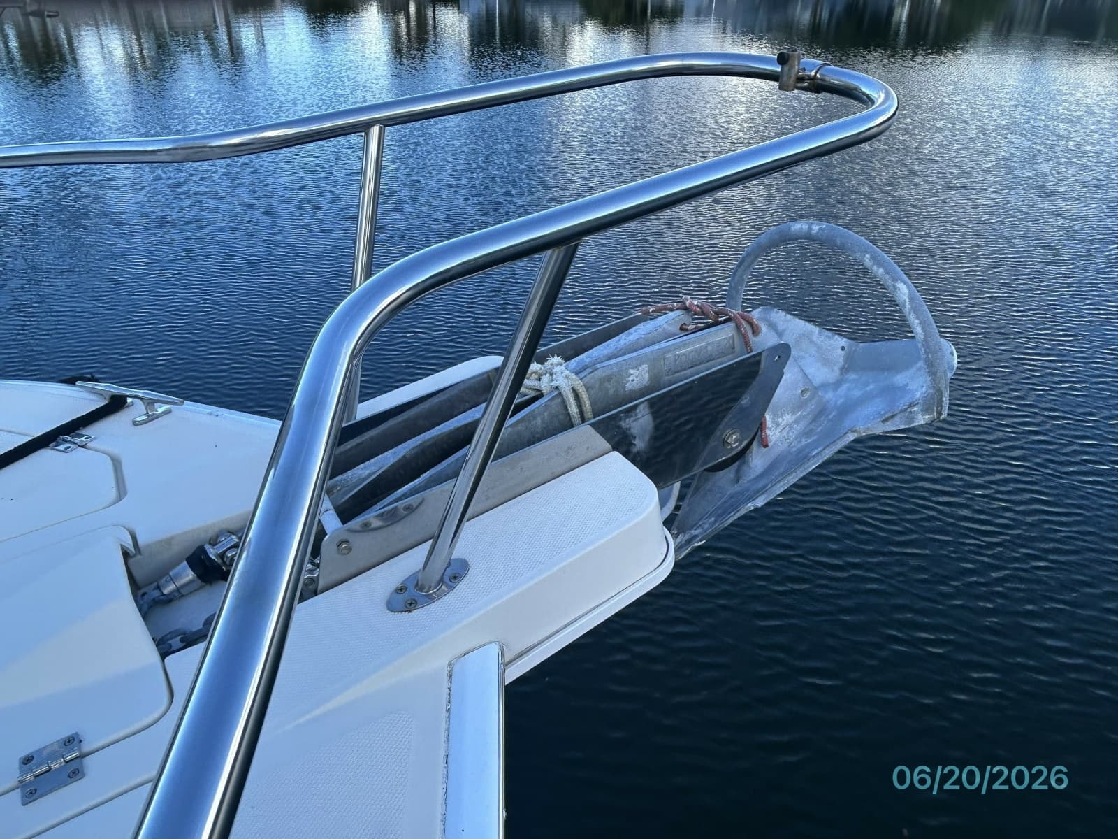 2004 Mainship 400 - Photo 7