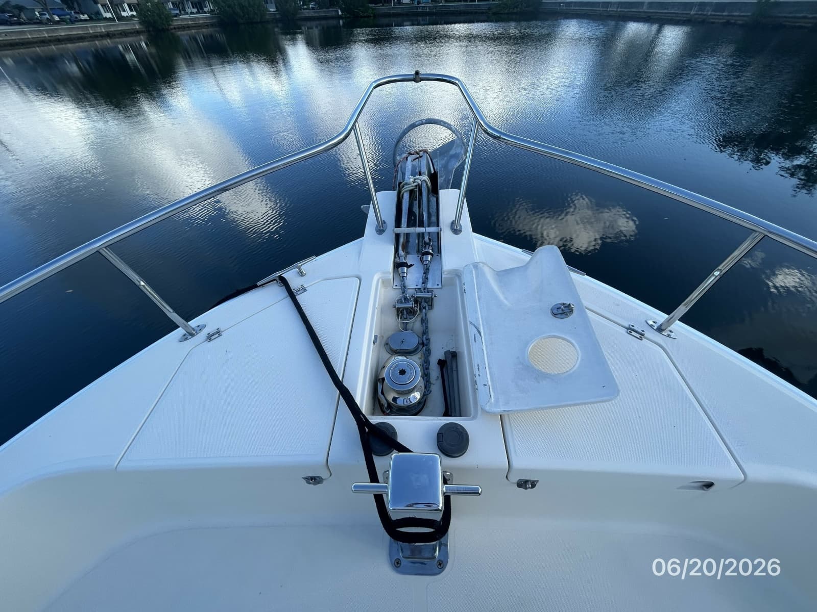 2004 Mainship 400 - Photo 9