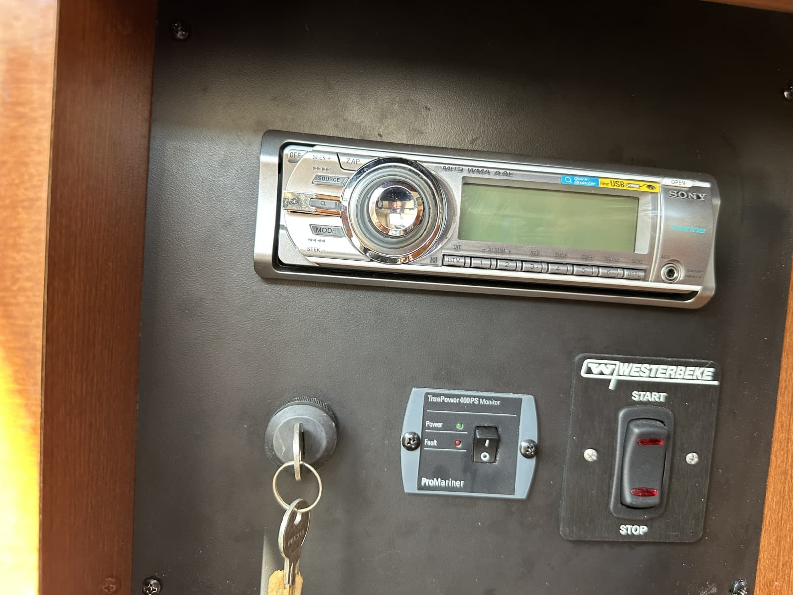 2010 Sea Ray 260 Sundancer - Photo 99