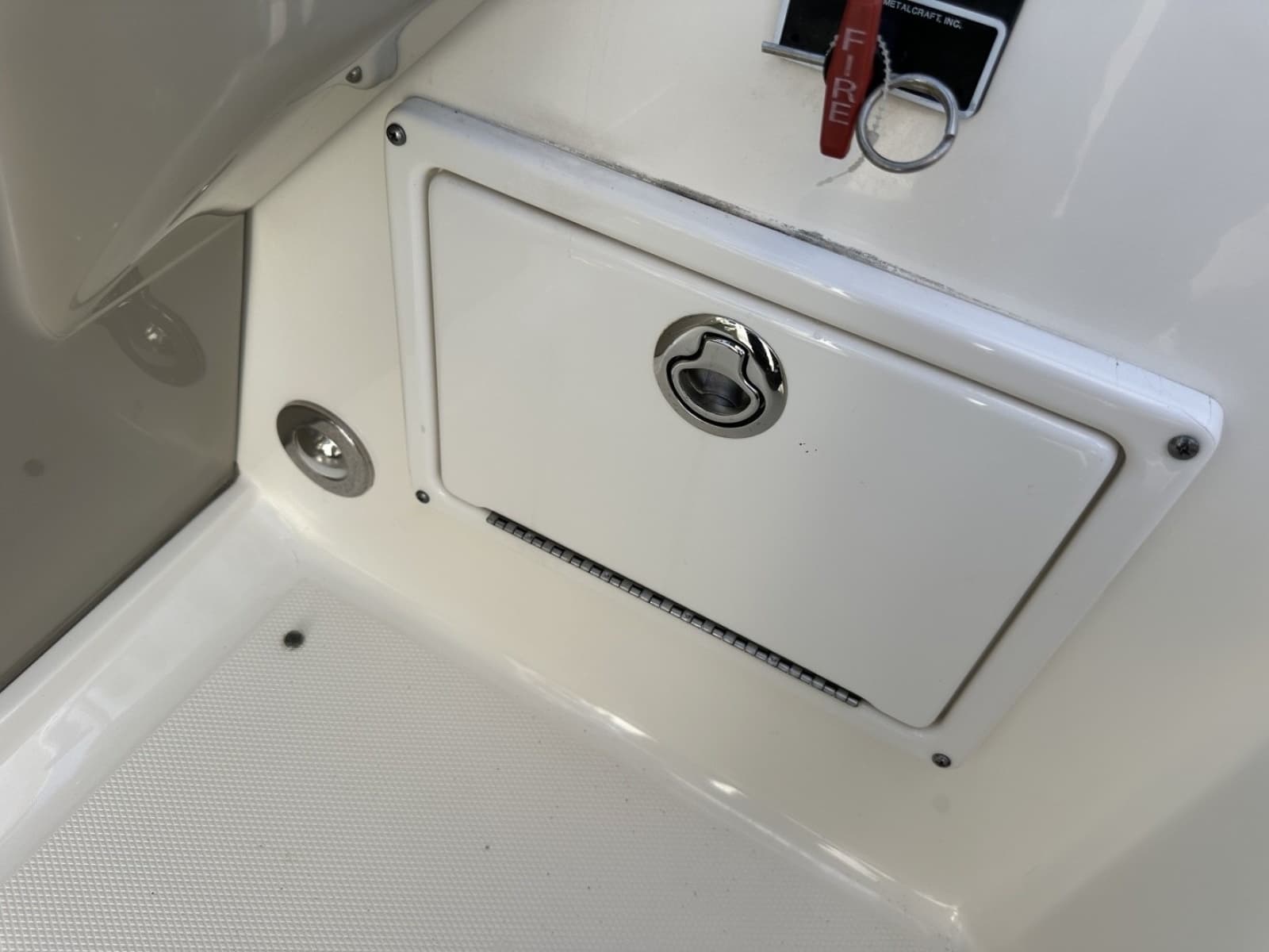 2010 Sea Ray Sundancer 260 - Photo 47
