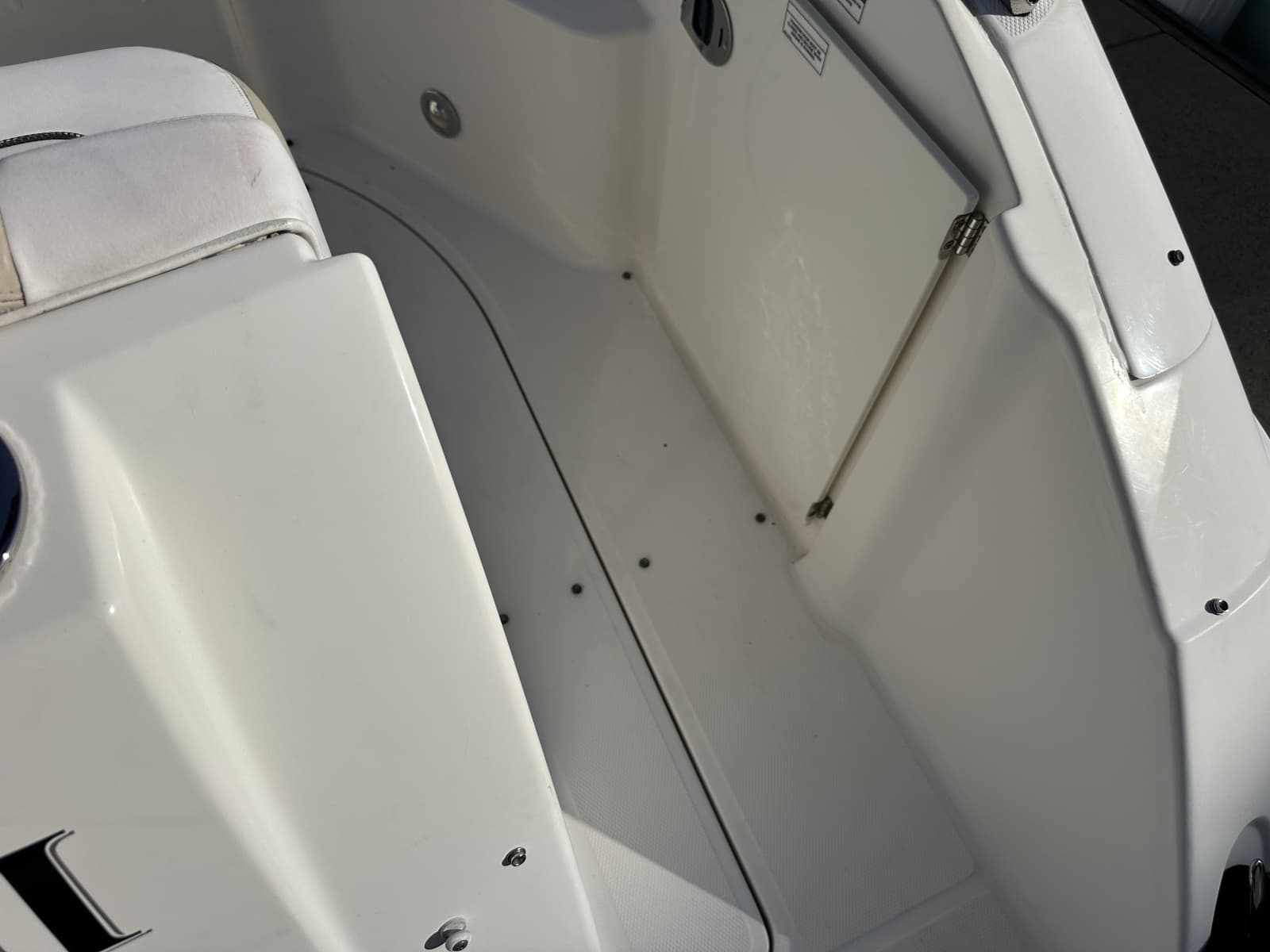 2010 Sea Ray 260 Sundancer - Photo 25