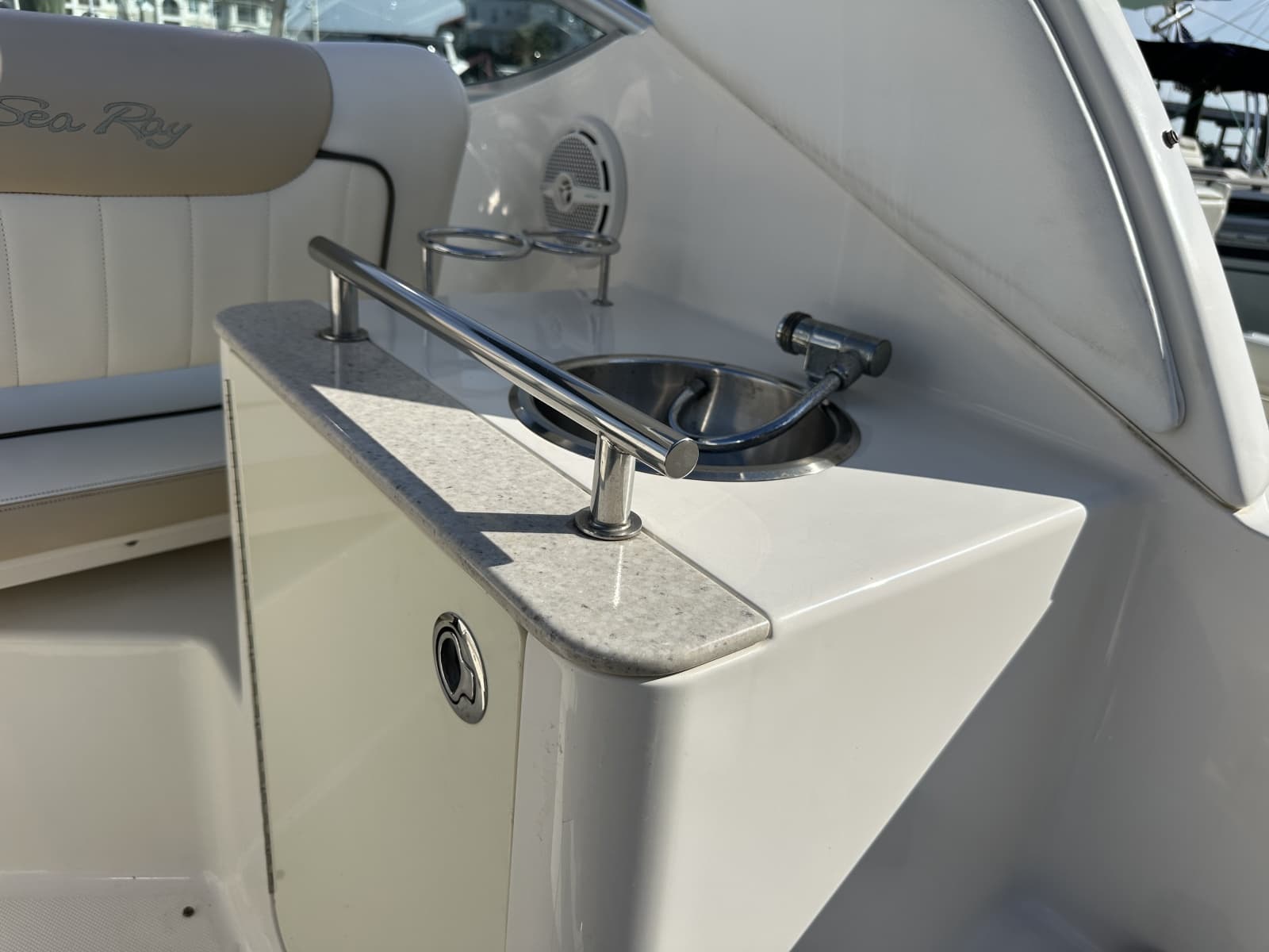 2010 Sea Ray 260 Sundancer - Photo 30
