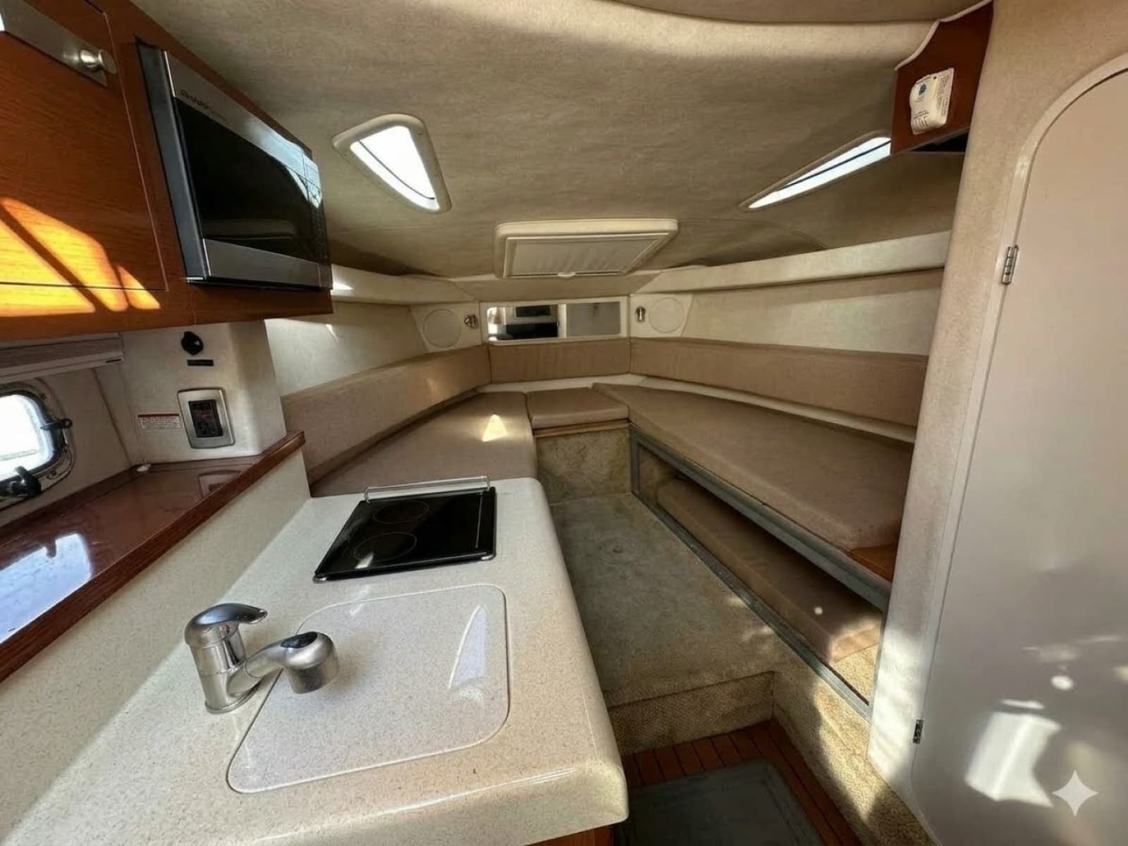 2010 Sea Ray Sundancer 260 - Photo 84