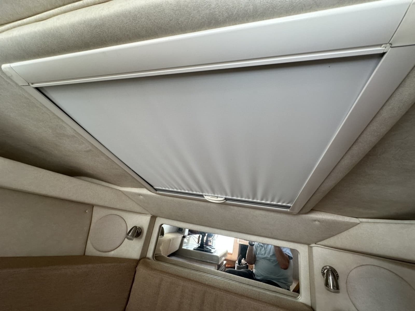 2010 Sea Ray Sundancer 260 - Photo 105