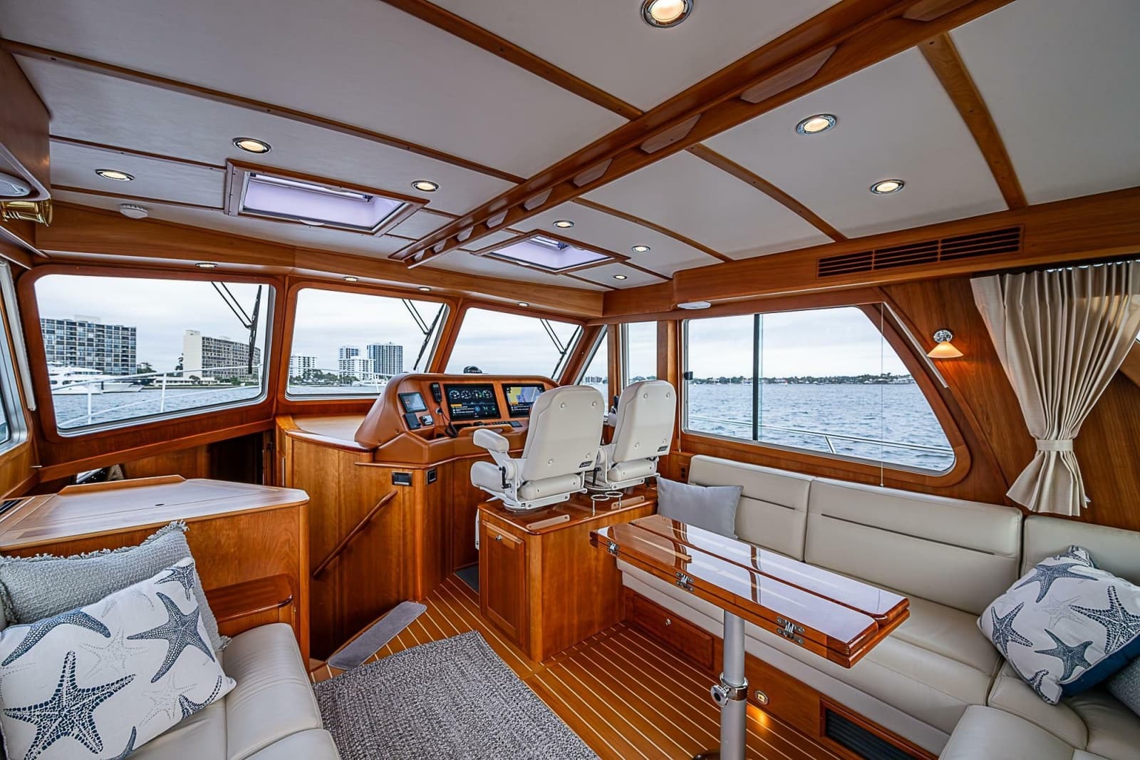 2020 Sabre 48 Salon Express - Photo 3