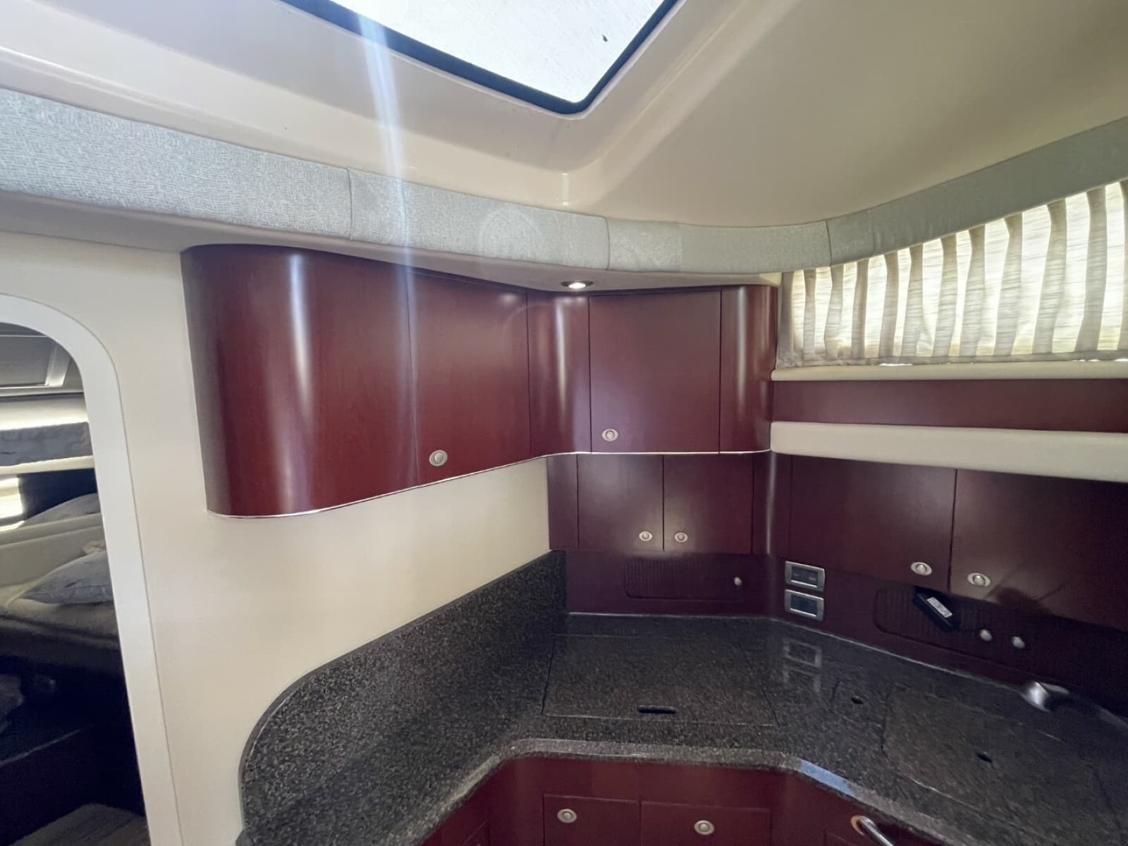 2006 Sea Ray 40 MY - Photo 33