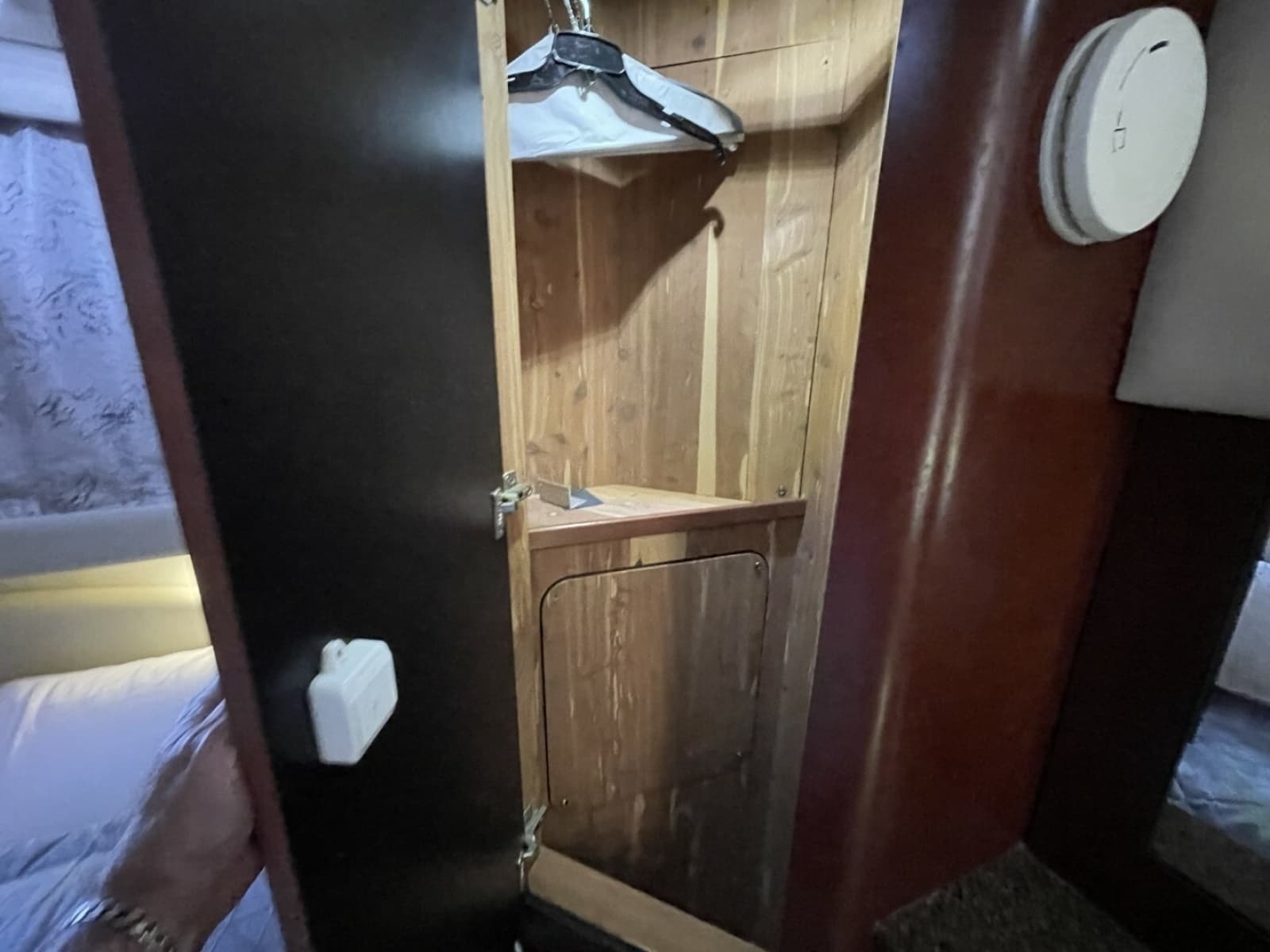 2006 Sea Ray 40 MY - Photo 31