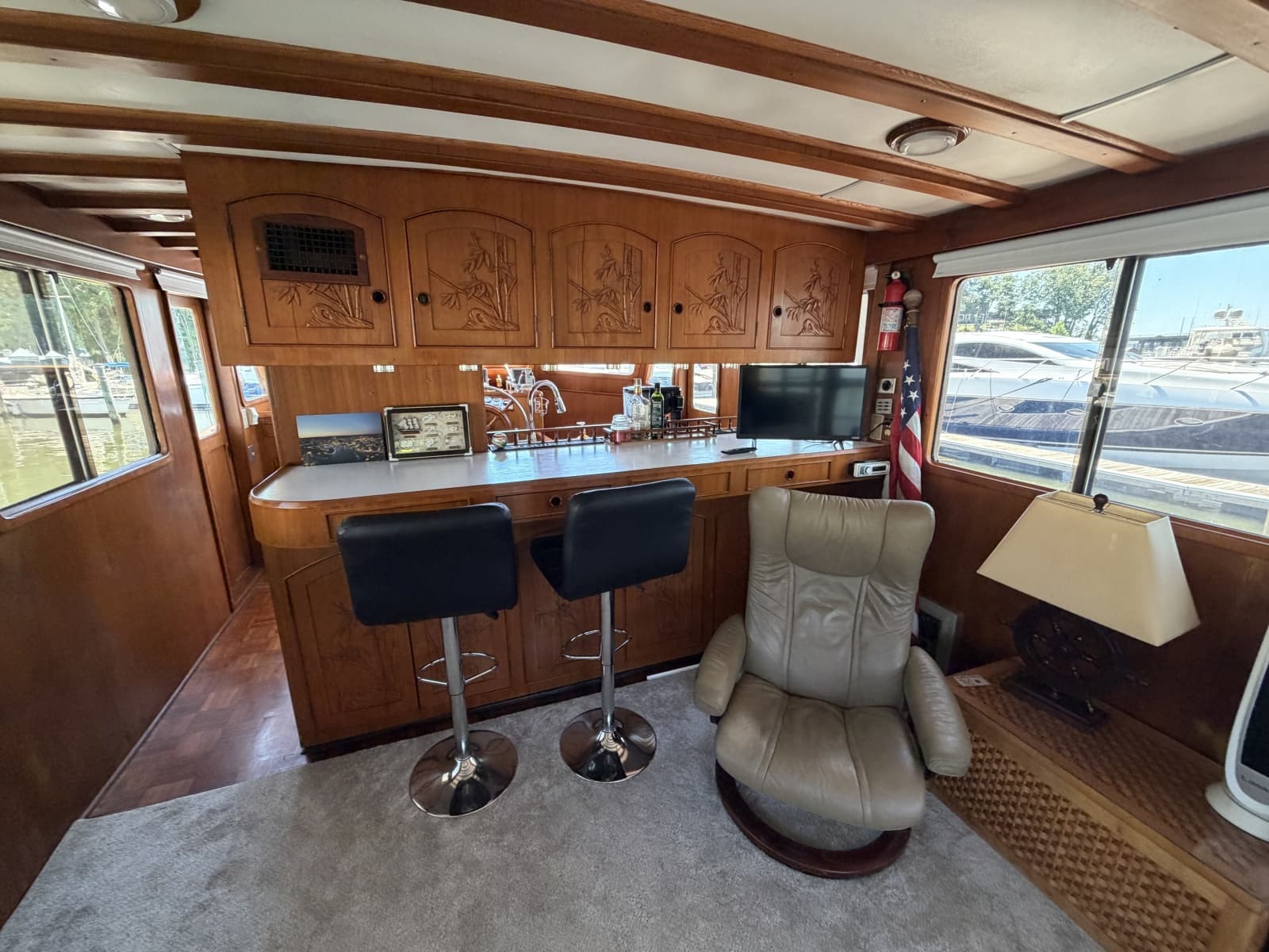 1981 Marine Trader 50 - Photo 20