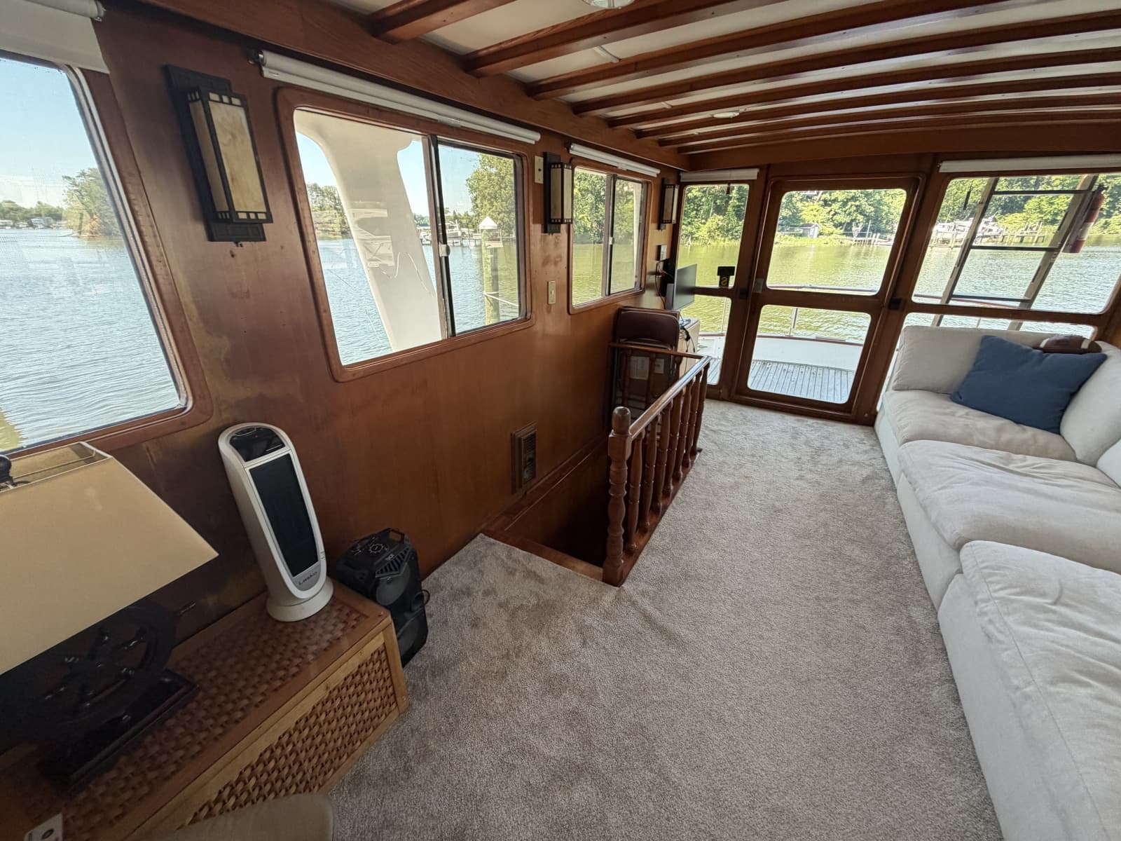 1981 Marine Trader 50 - Photo 19