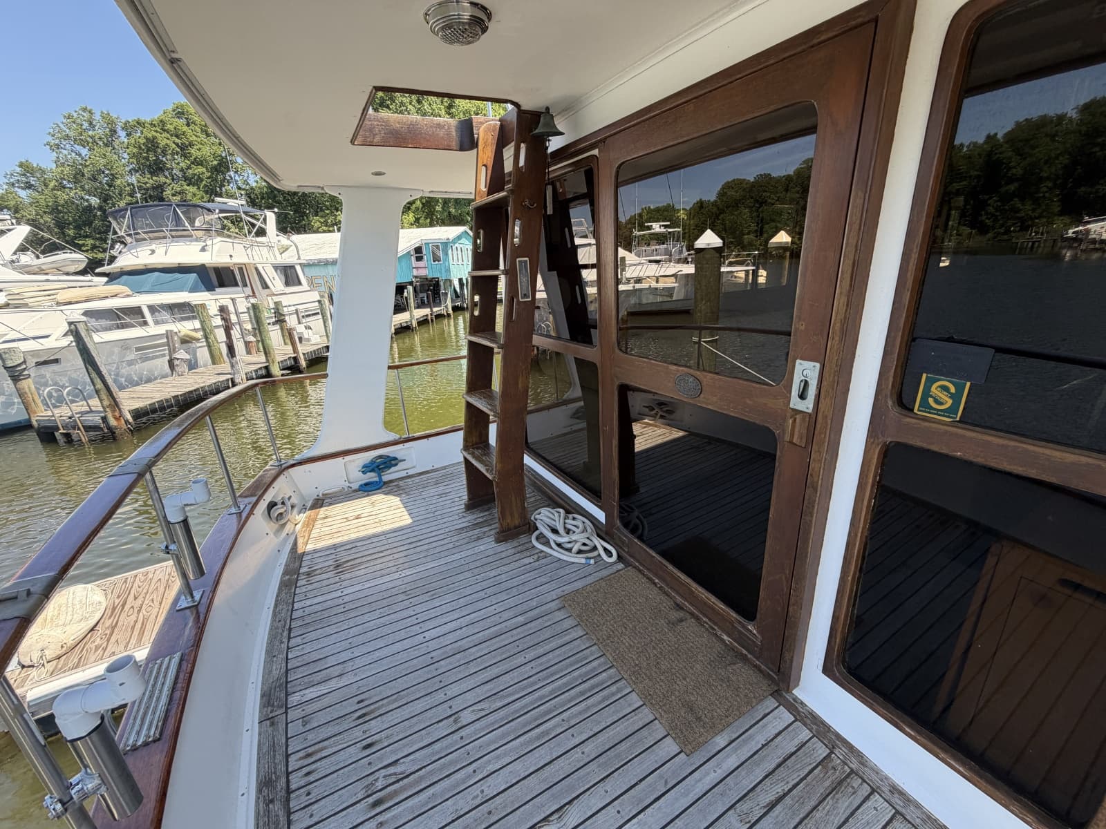 1981 Marine Trader 50 - Photo 48