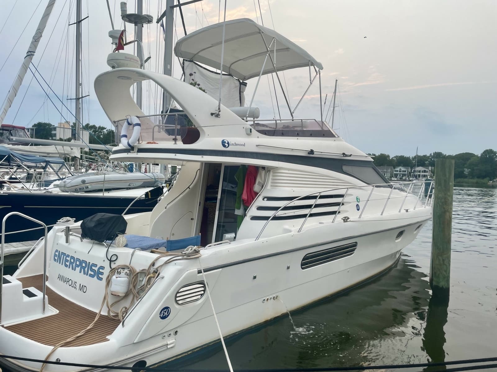 1999 Birchwood Challenger 450 Flybridge - Photo 1