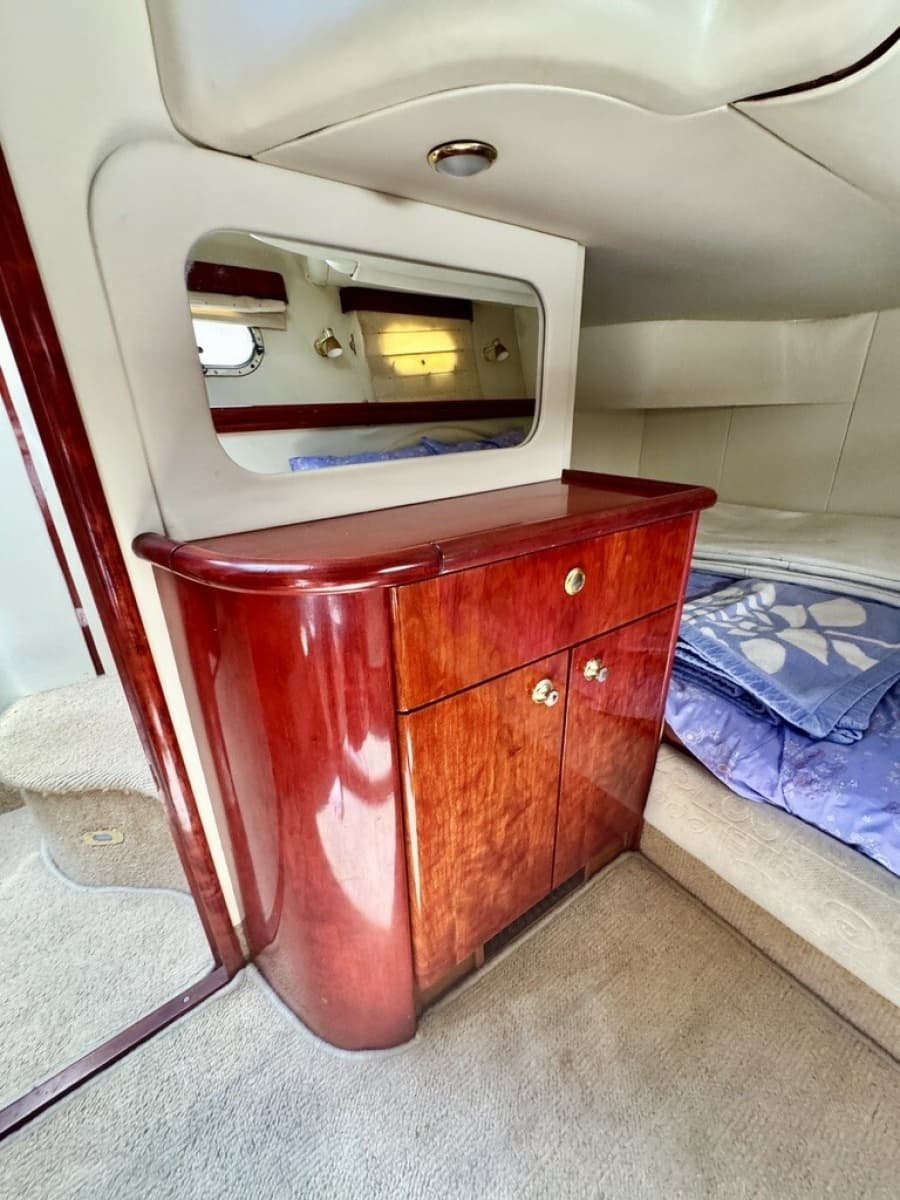 1999 Birchwood Challenger 450 Flybridge - Photo 44