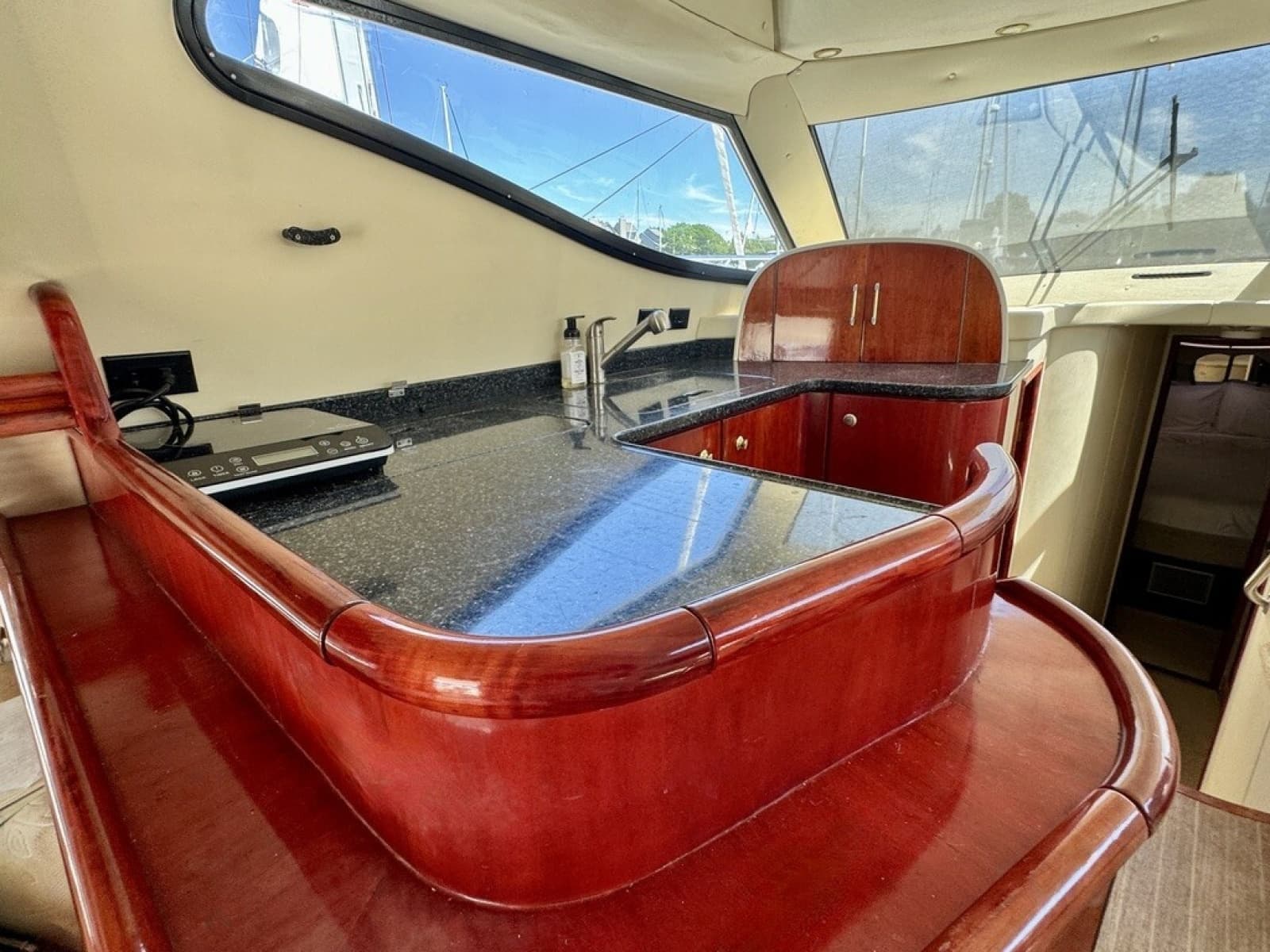 1999 Birchwood Challenger 450 Flybridge - Photo 24