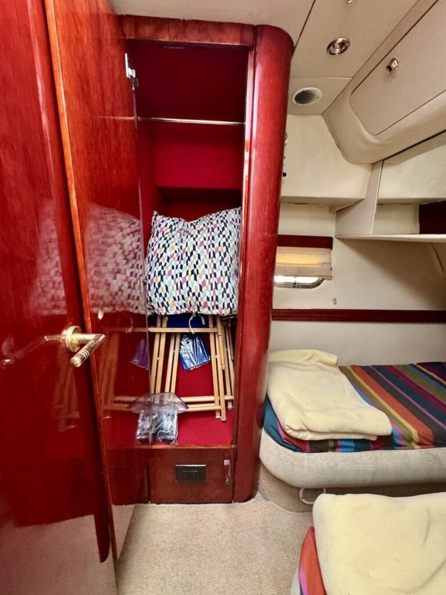 1999 Birchwood Challenger 450 Flybridge - Photo 38