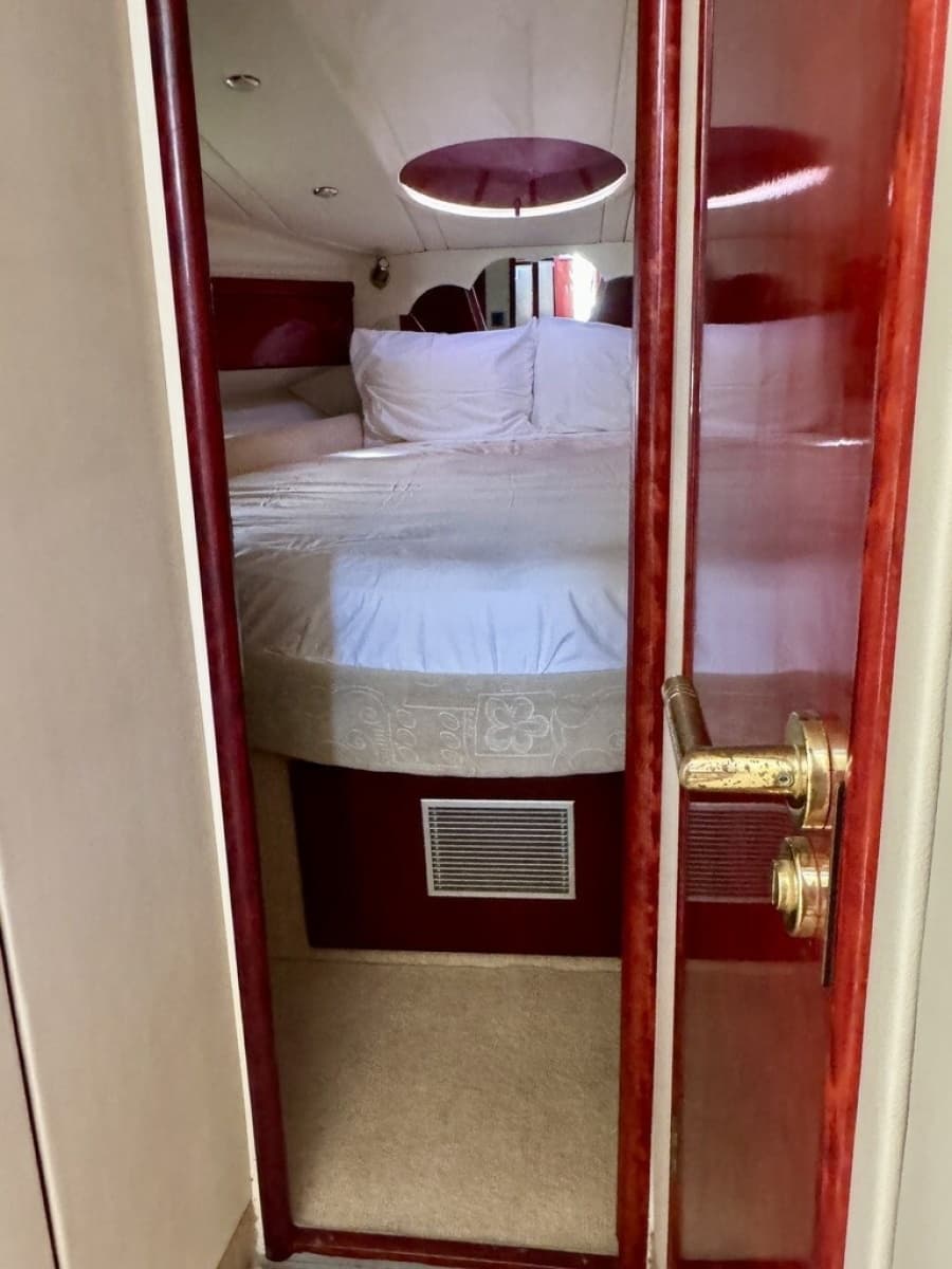1999 Birchwood Challenger 450 Flybridge - Photo 33