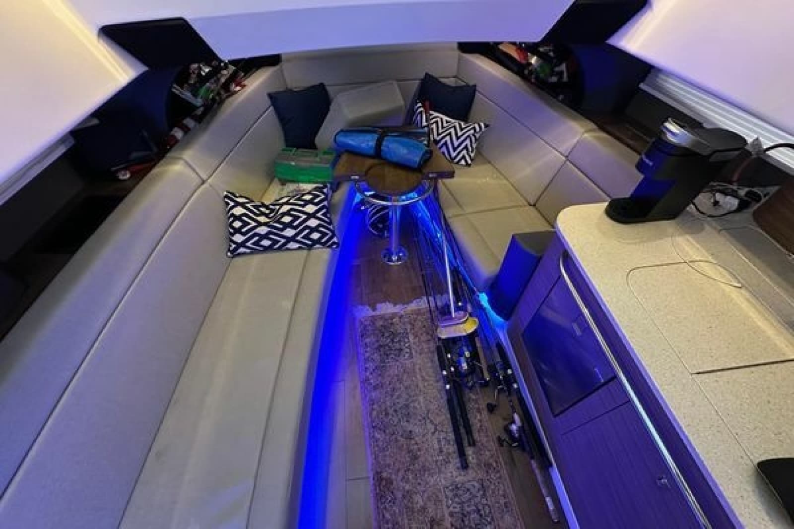2020 Boston Whaler 420 Outrage - Photo 37