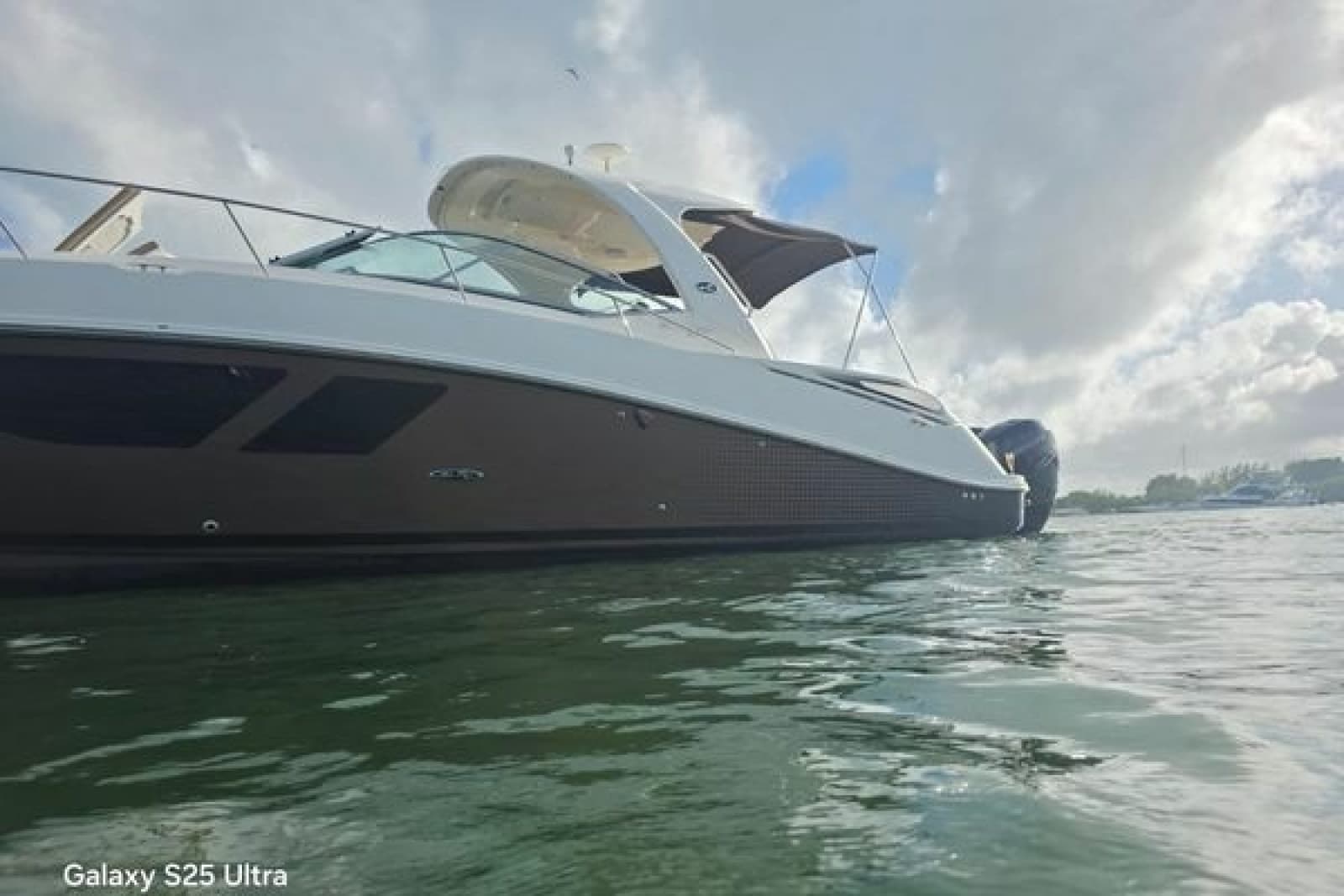 2010 Sea Ray 370 Sundancer - Photo 21
