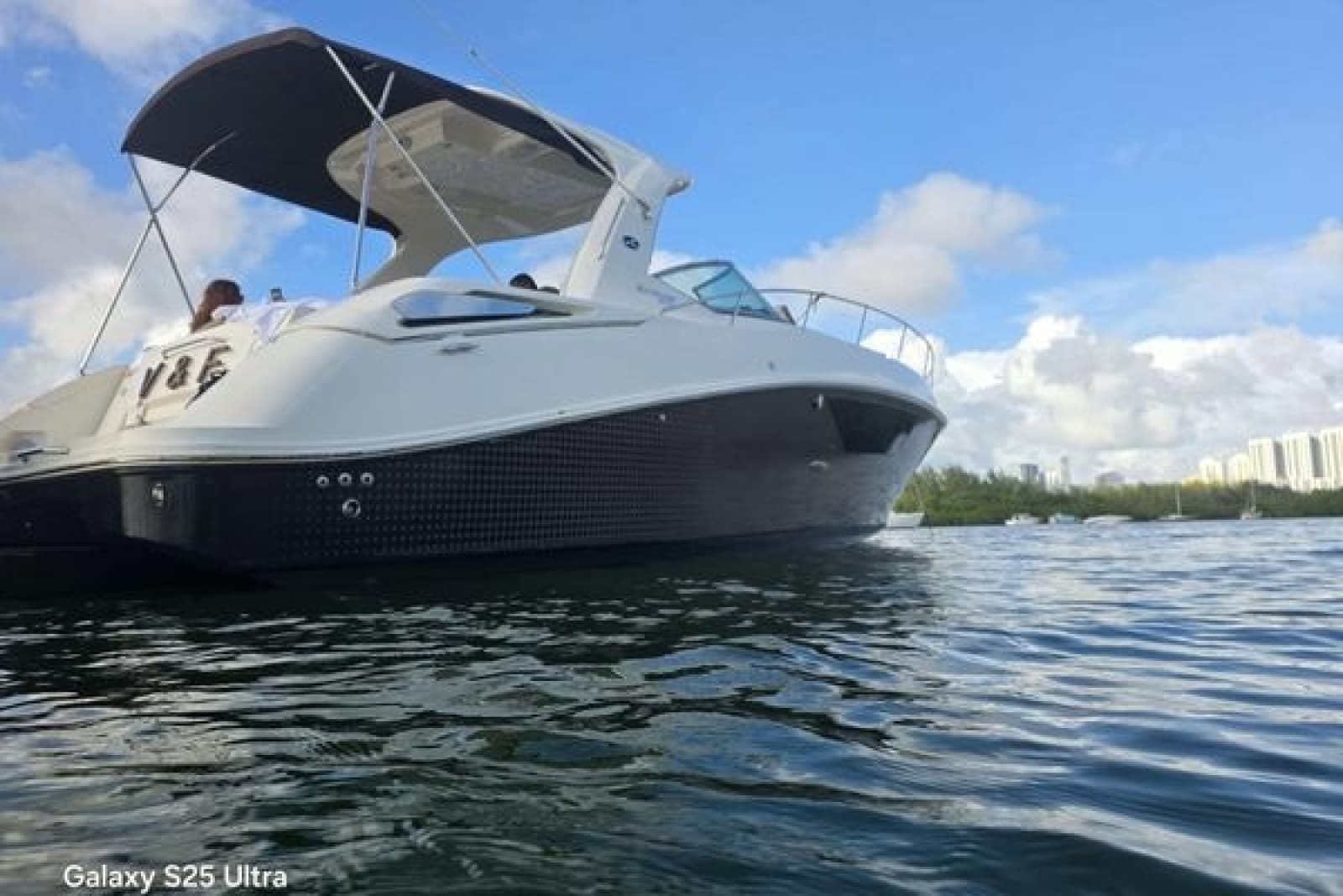 2010 Sea Ray 370 Sundancer - Photo 13