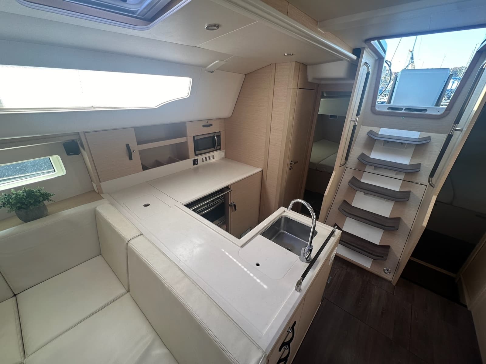 2018 Jeanneau 51 - Photo 42