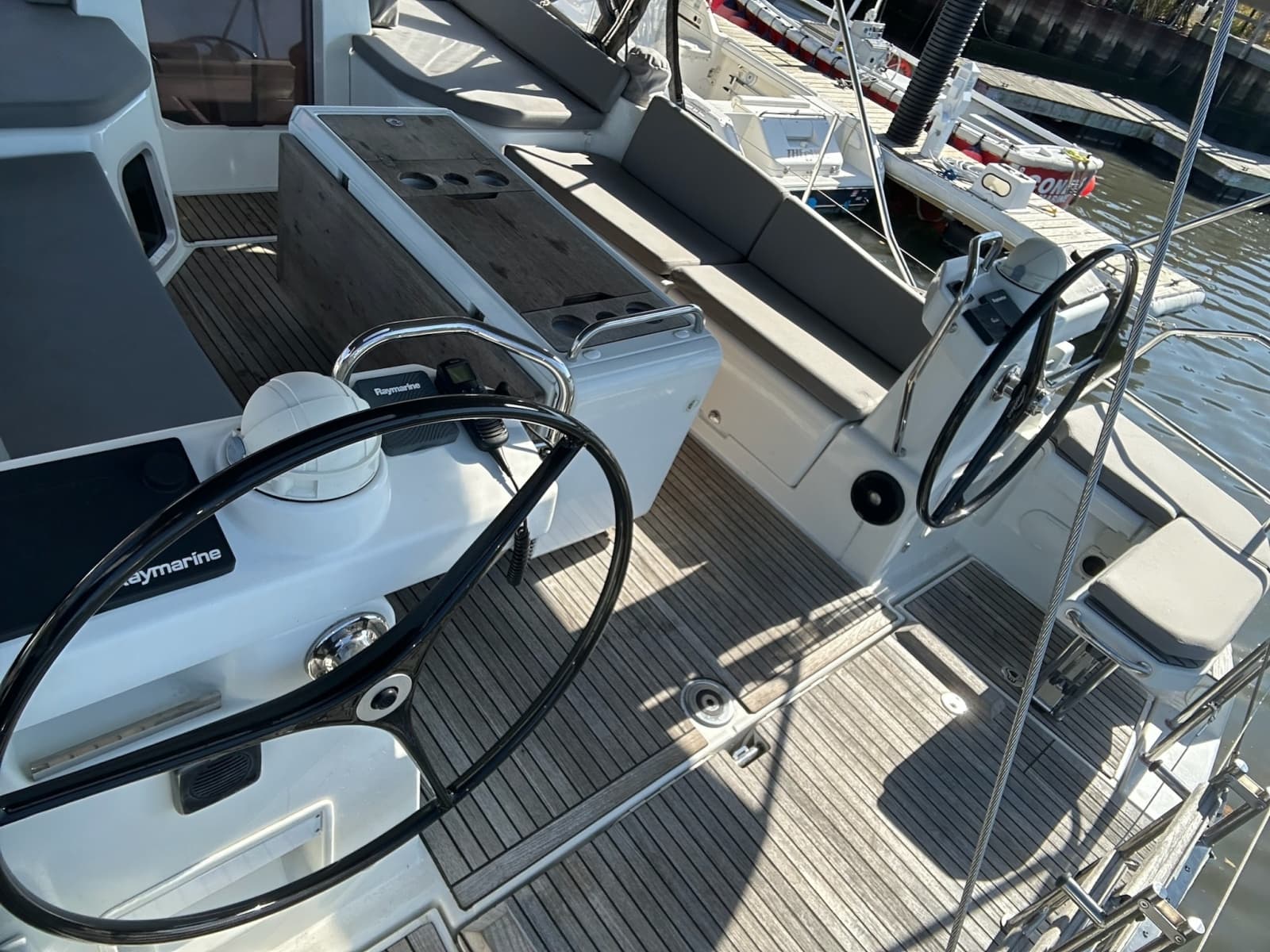 2018 Jeanneau 51 - Photo 19