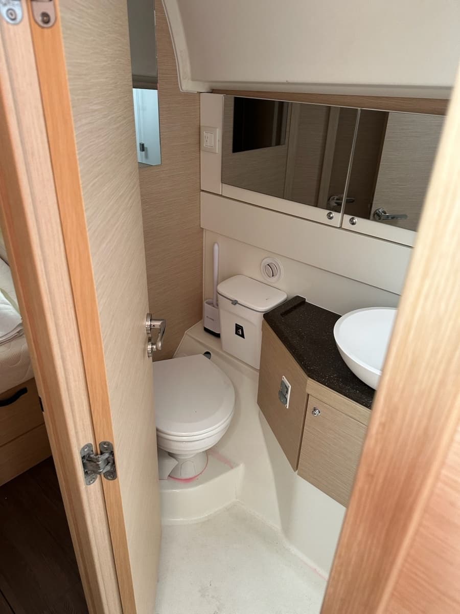 2018 Jeanneau 51 - Photo 31