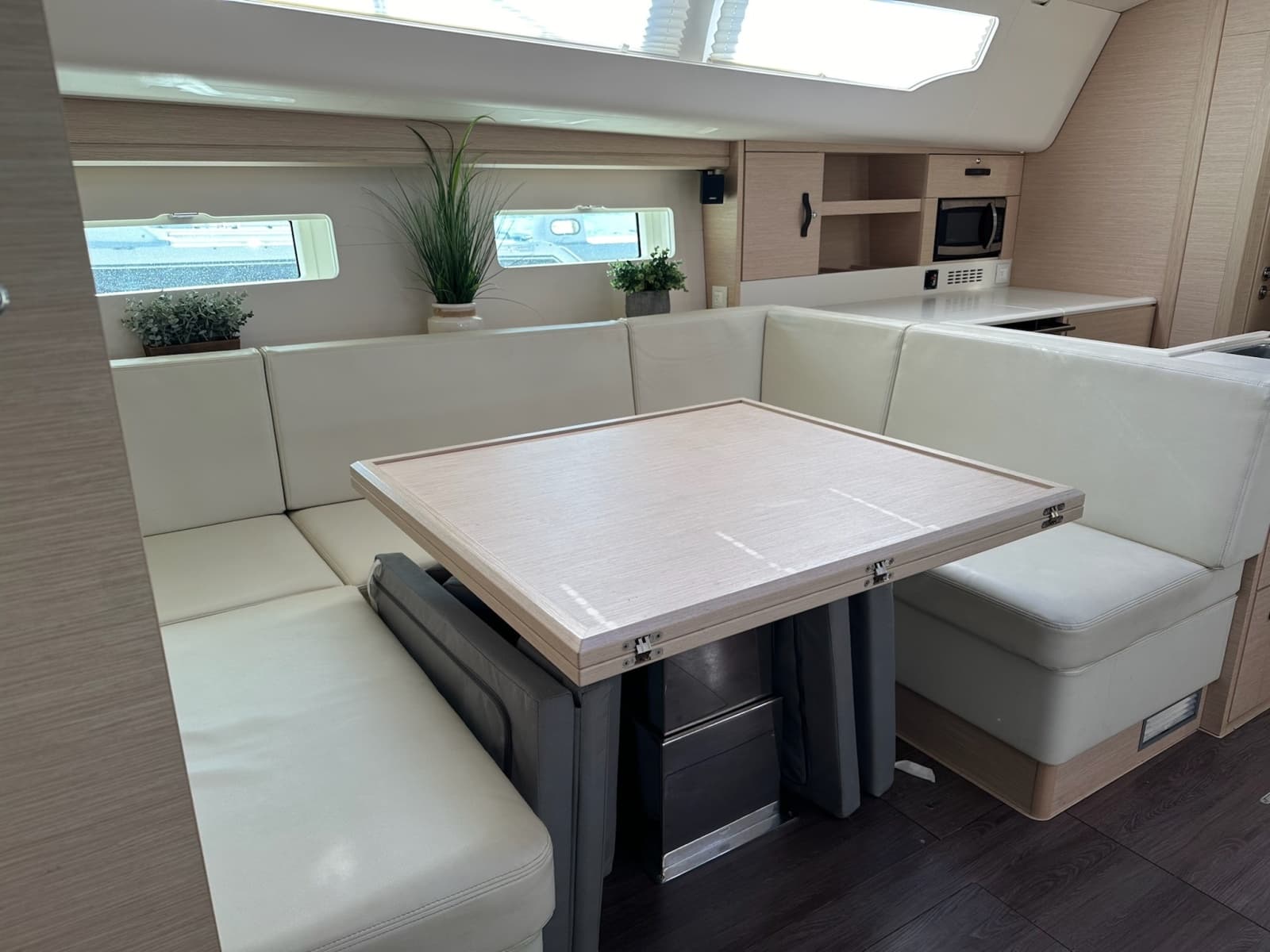 2018 Jeanneau 51 - Photo 41