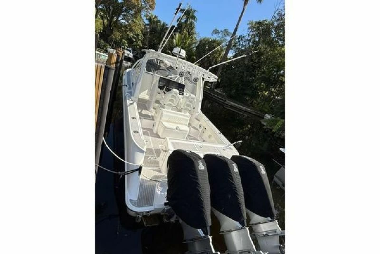 2010 Hydra-Sports Vector 3500 VX - Photo 46