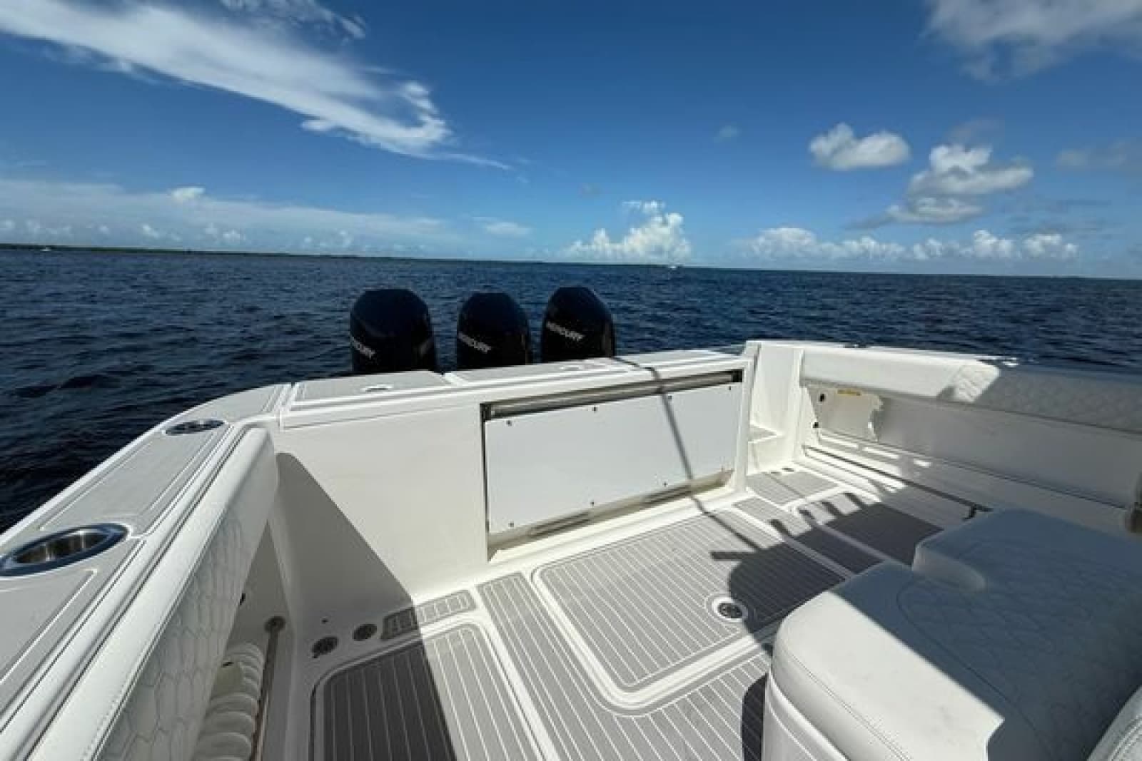 2010 Hydra-Sports Vector 3500 VX - Photo 15