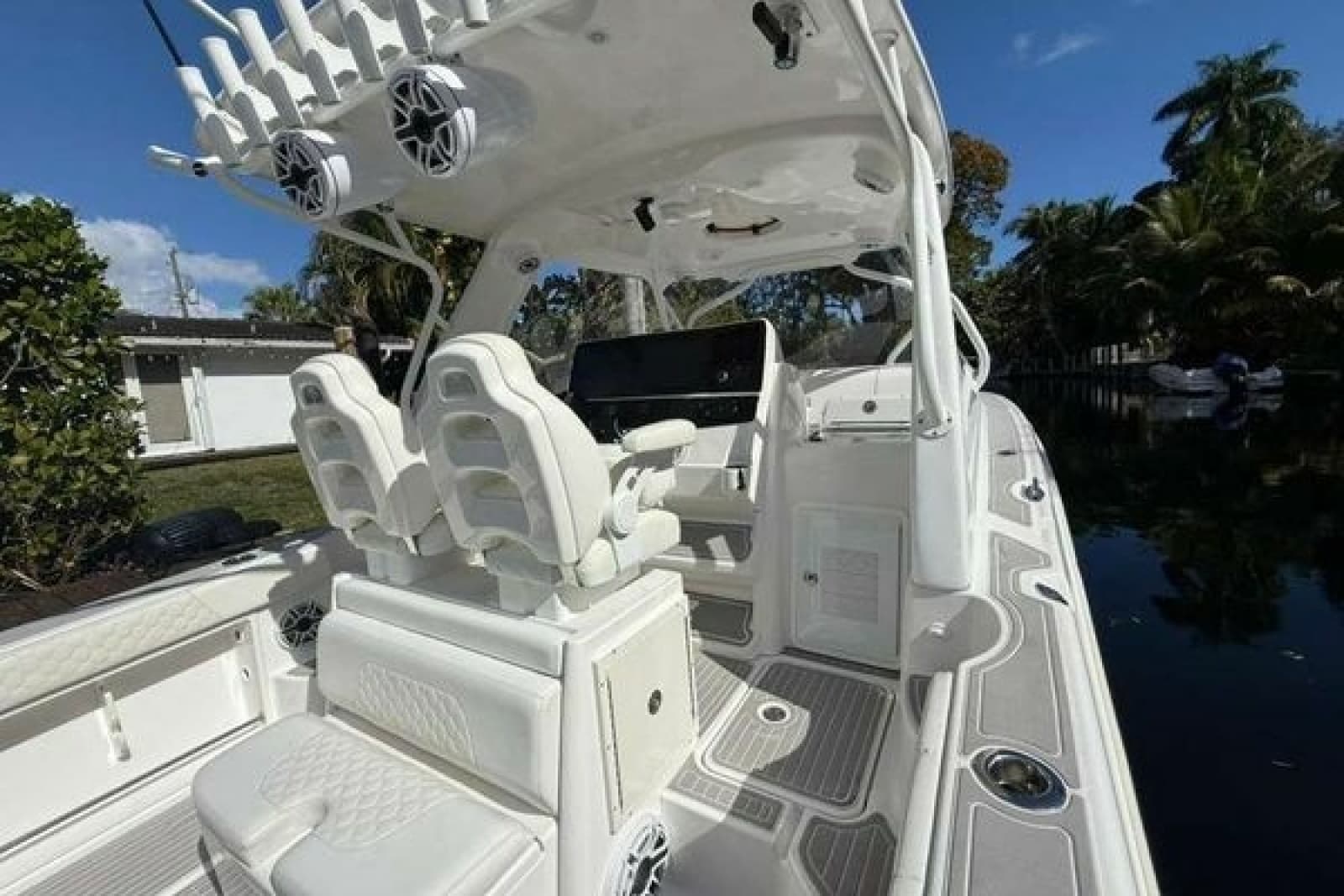 2010 Hydra-Sports Vector 3500 VX - Photo 30