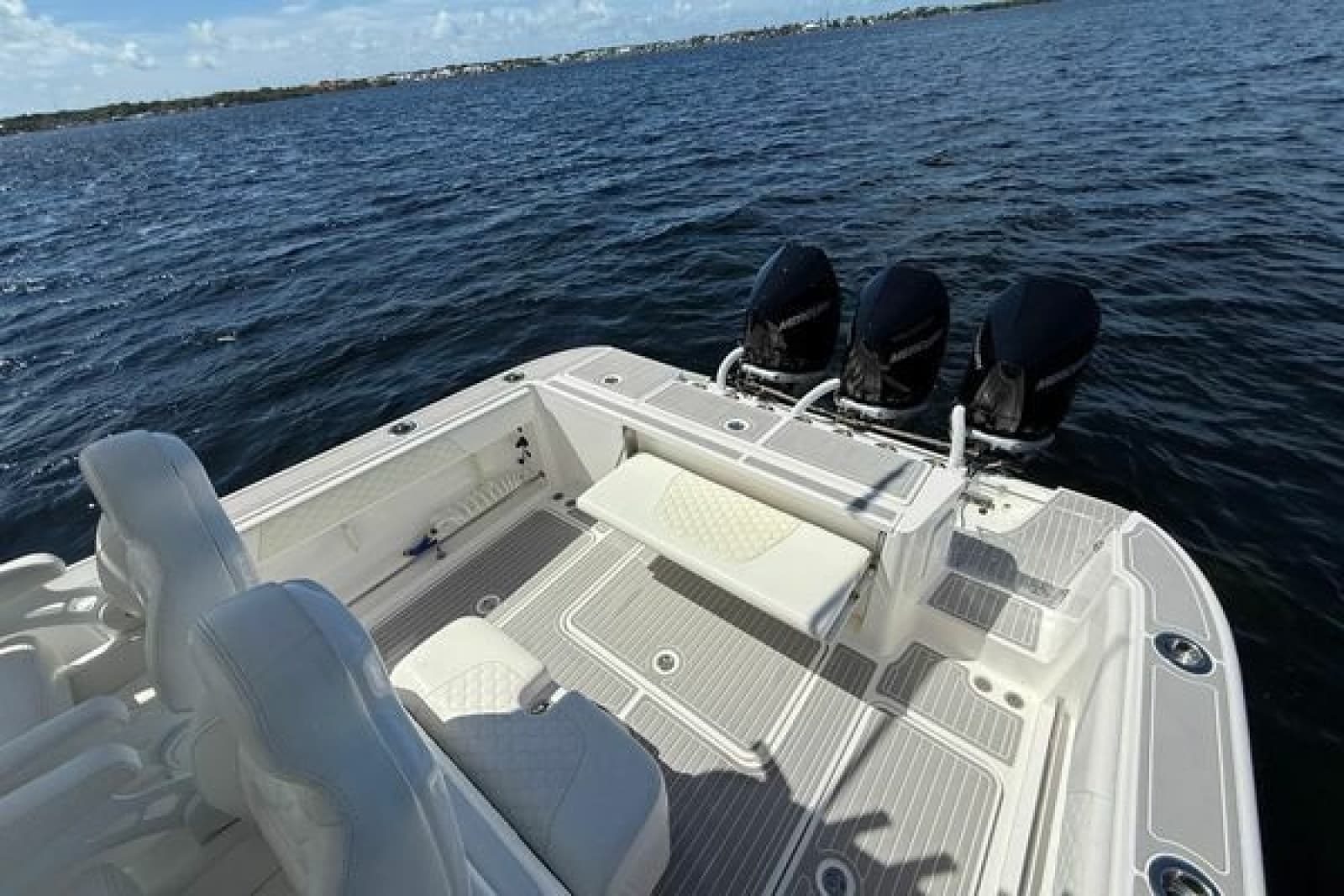 2010 Hydra-Sports Vector 3500 VX - Photo 19
