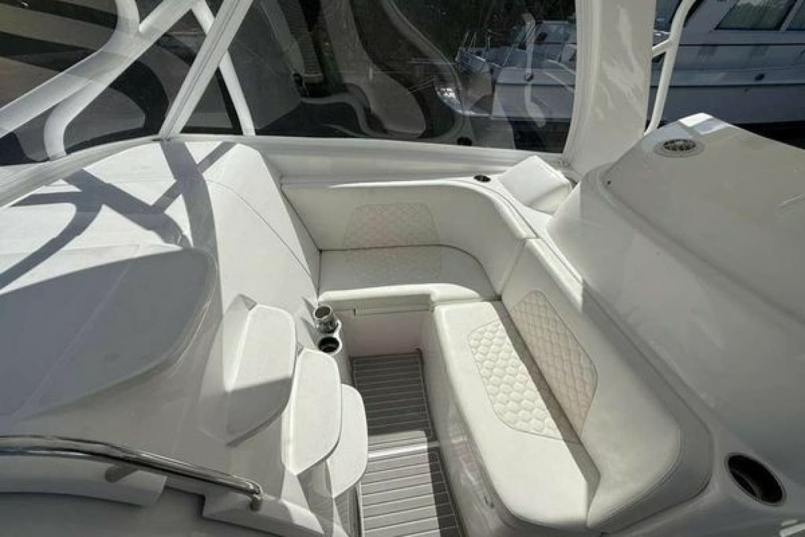 2010 Hydra-Sports Vector 3500 VX - Photo 26