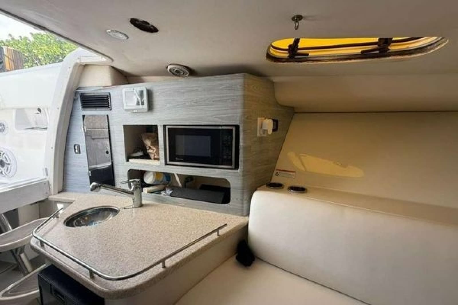 2010 Hydra-Sports Vector 3500 VX - Photo 12