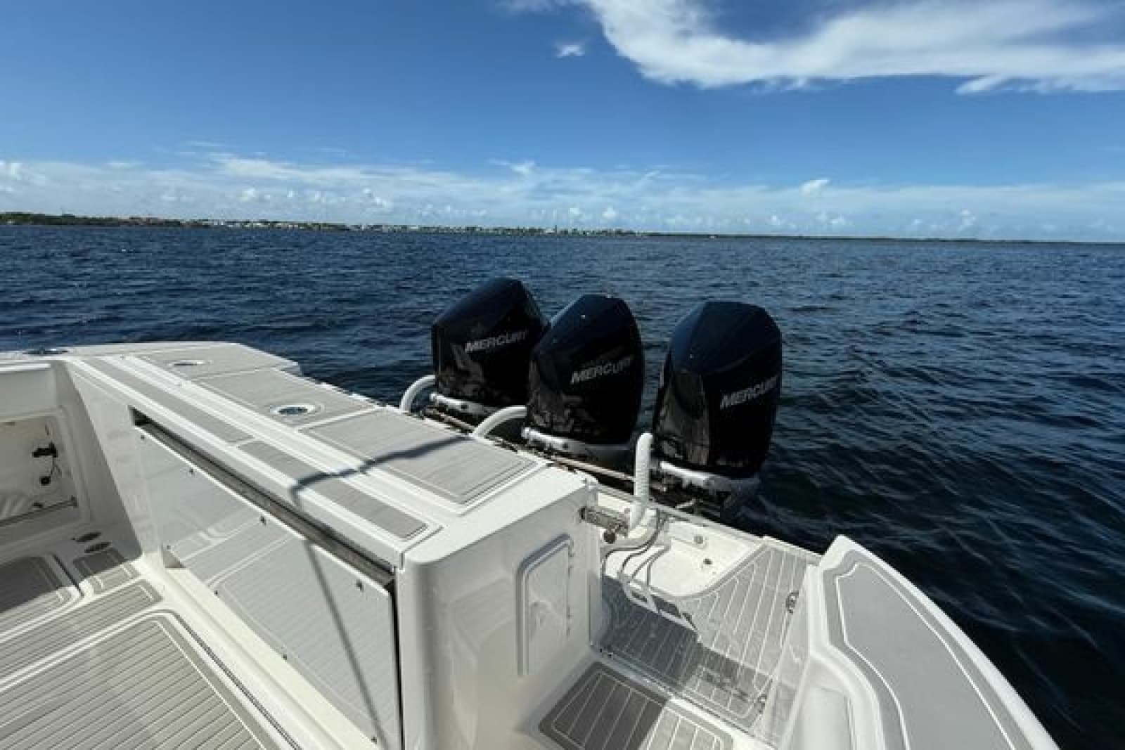 2010 Hydra-Sports Vector 3500 VX - Photo 14