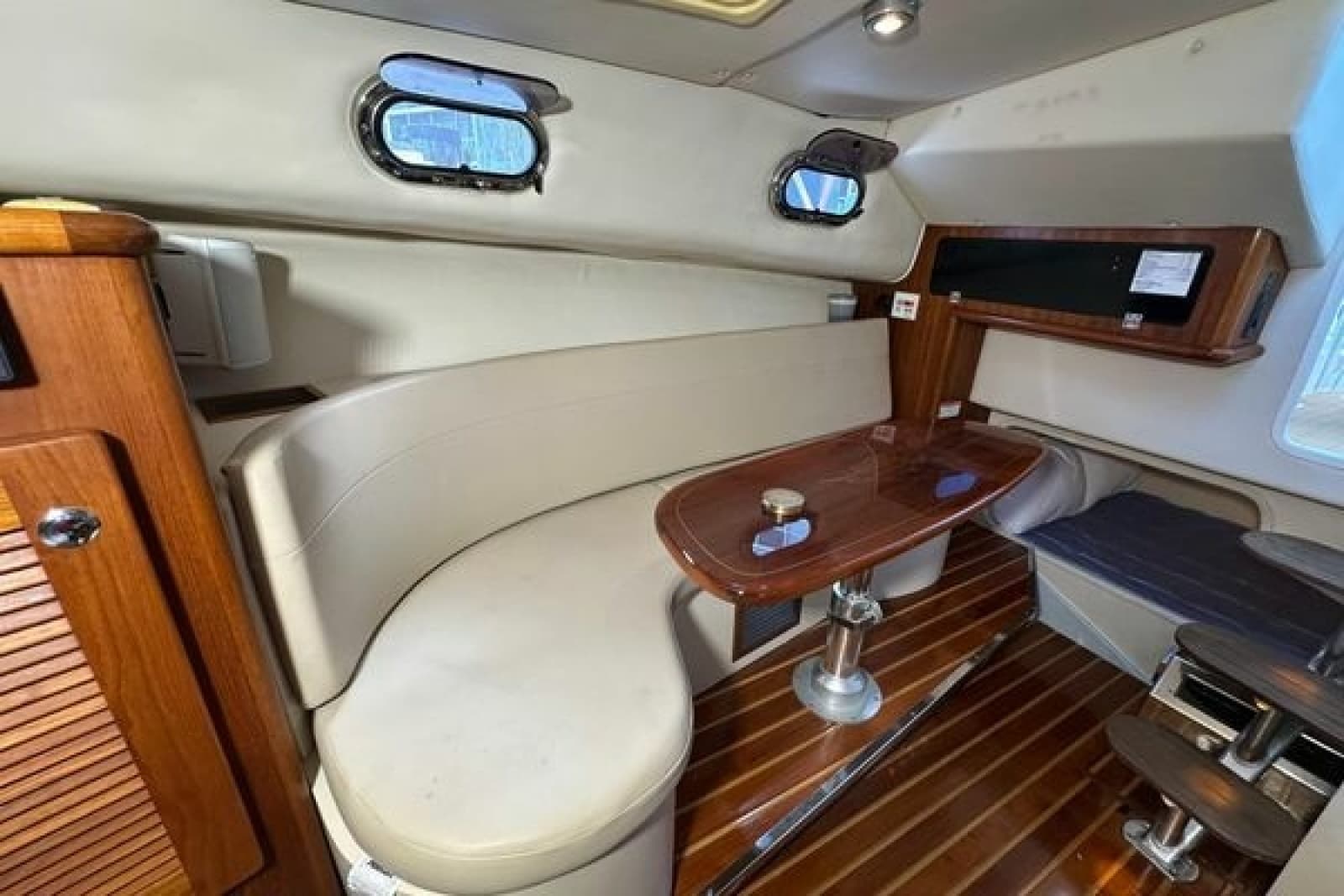 2008 Pursuit OS 335 Offshore - Photo 25