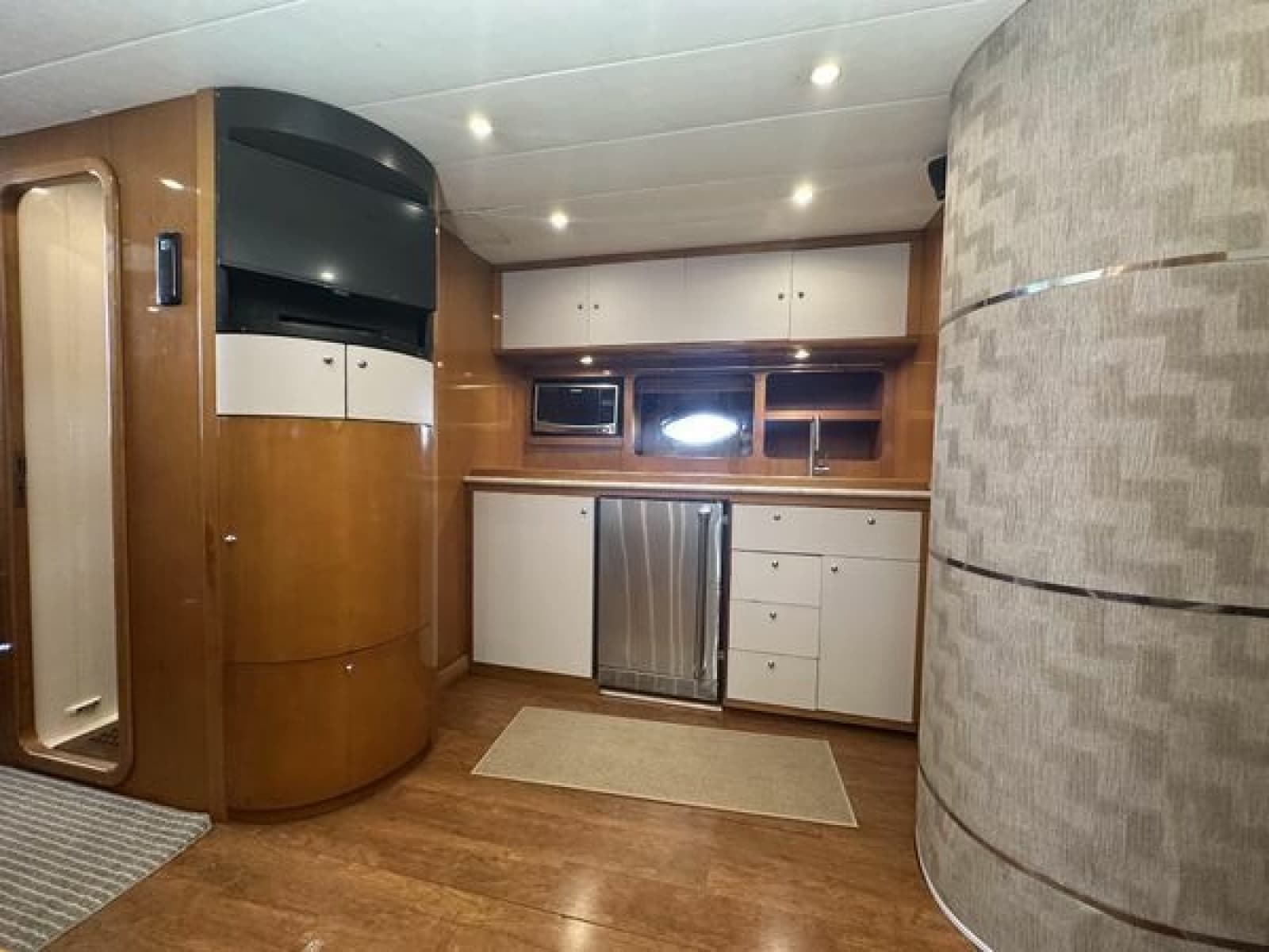 1999 Uniesse 57 Open - Photo 46