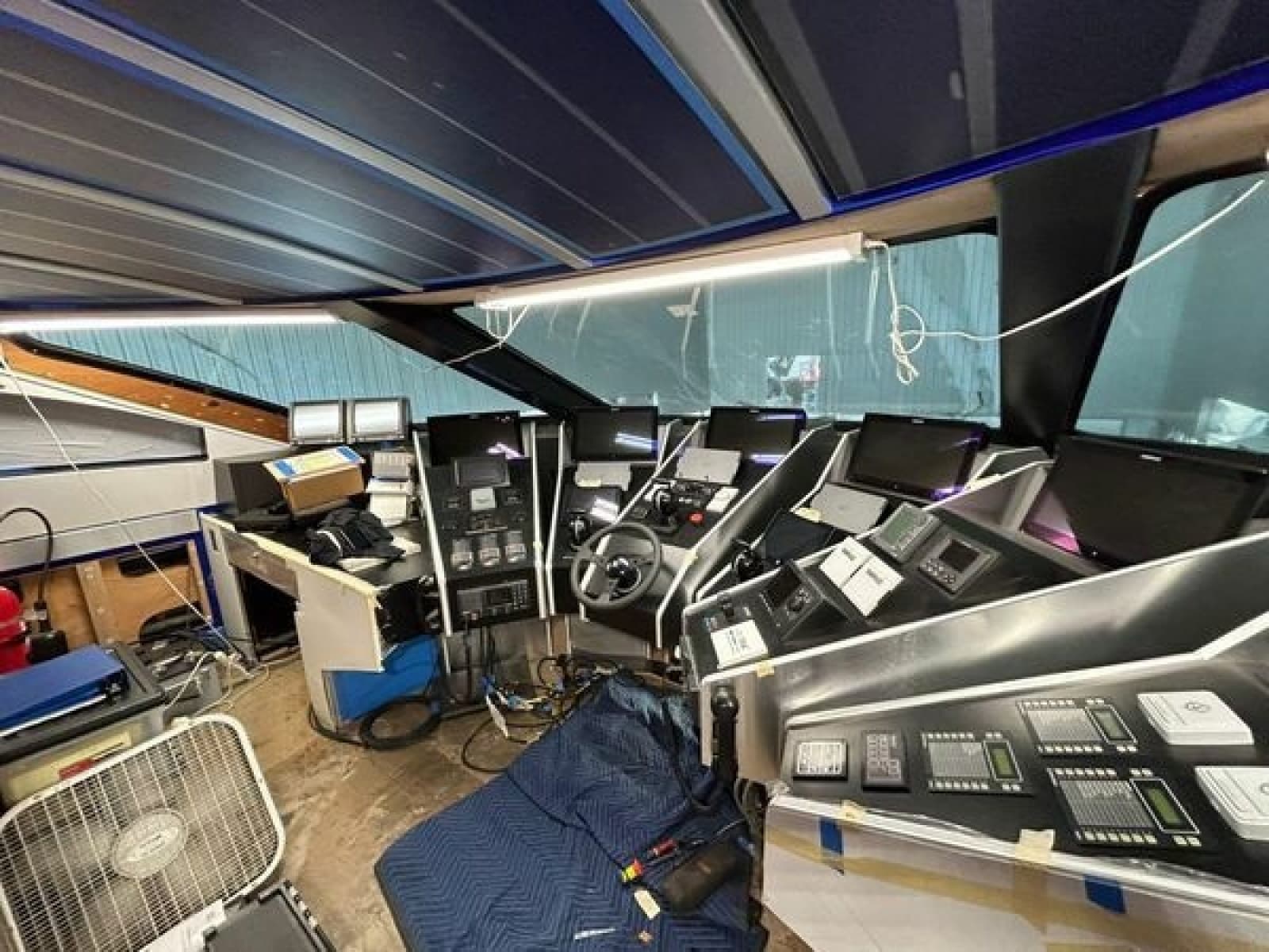 1992 Heesen Yachts 141 Motor Yacht - Photo 33