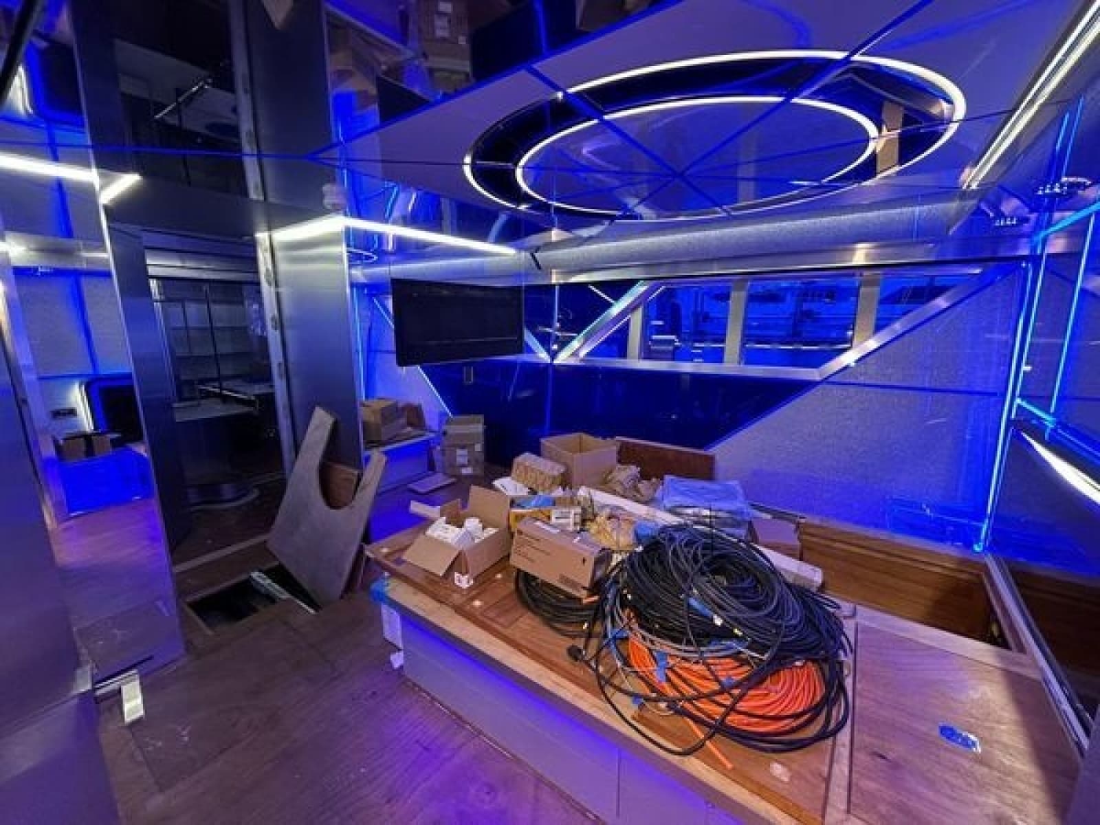 1992 Heesen Yachts 141 Motor Yacht - Photo 61