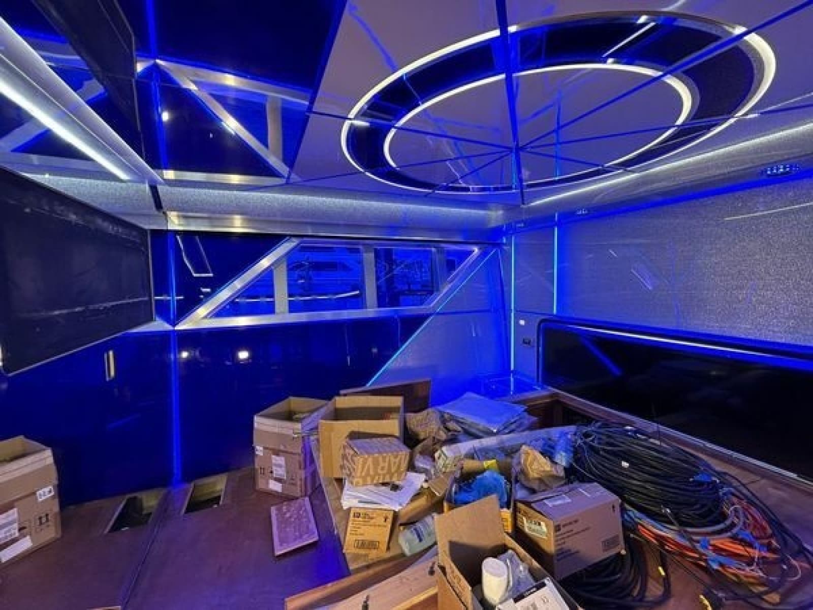 1992 Heesen Yachts 141 Motor Yacht - Photo 56