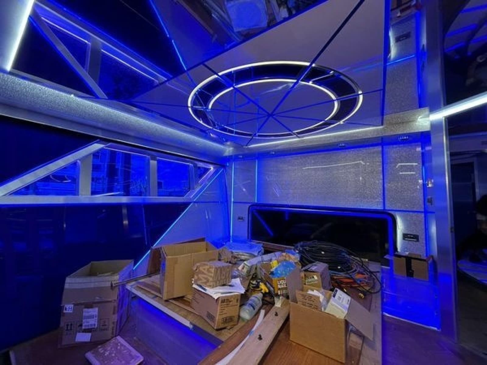 1992 Heesen Yachts 141 Motor Yacht - Photo 59