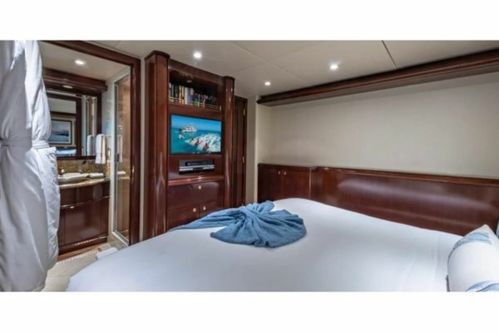 1988 Van Mill 143 Tri-Deck Motor Yacht - Photo 40