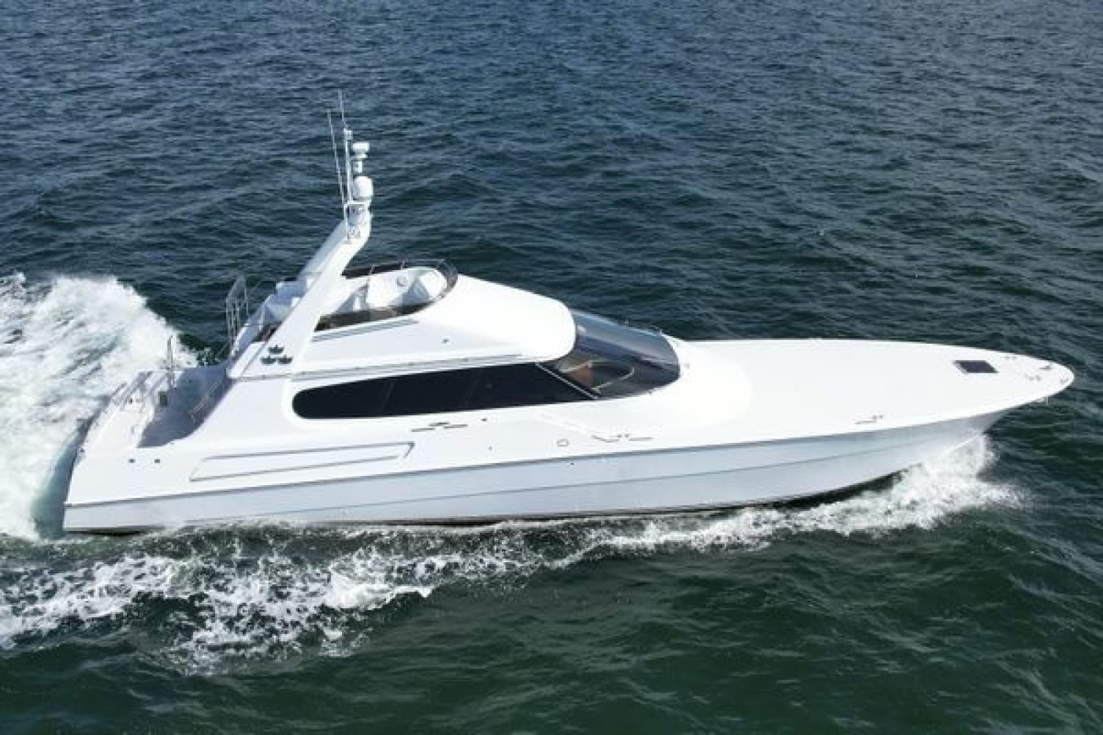 1987 Magnum 70 Convertible - Photo 2