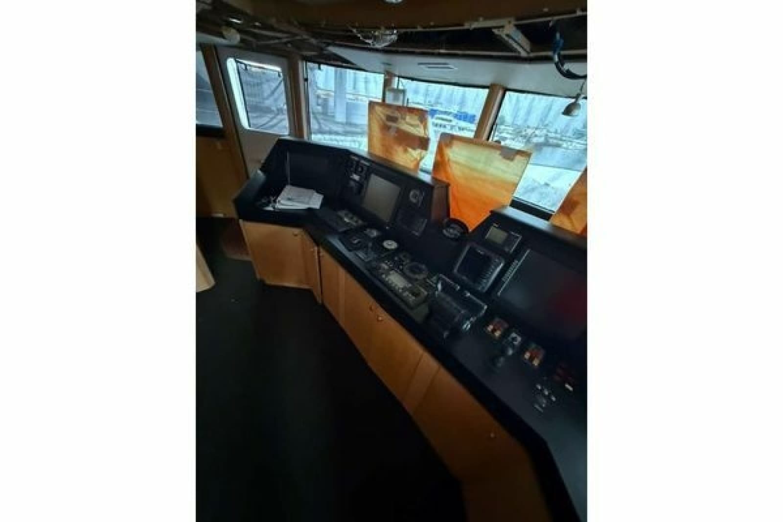 1985 Sterling Yachts 155 Motor Yacht - Photo 30
