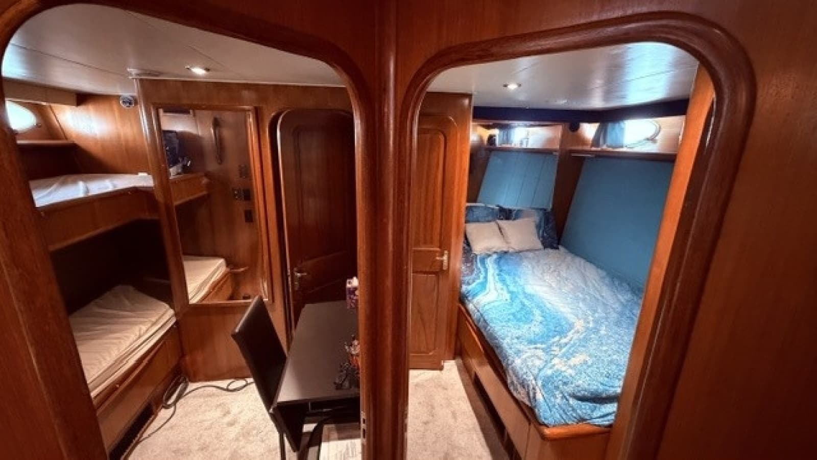 1990 Viking 55 Motor Yacht - Photo 37