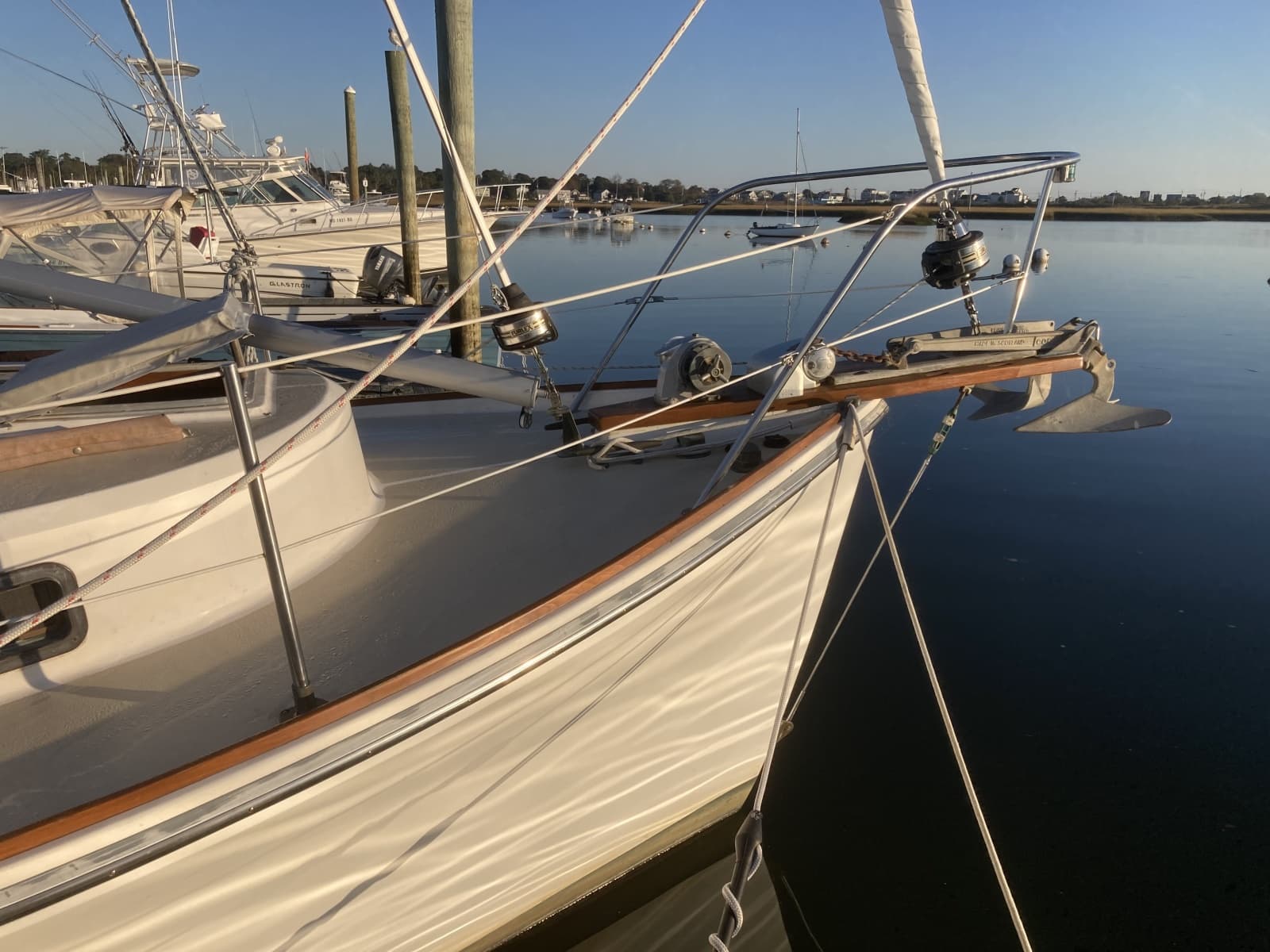1989 Cape Dory  - Photo 3