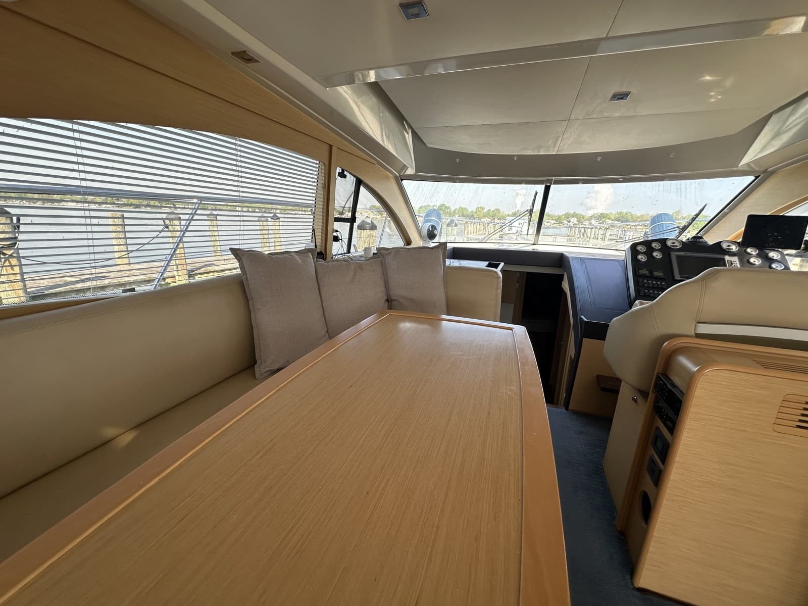 2011 Beneteau Monte Carlo 47 - Photo 17