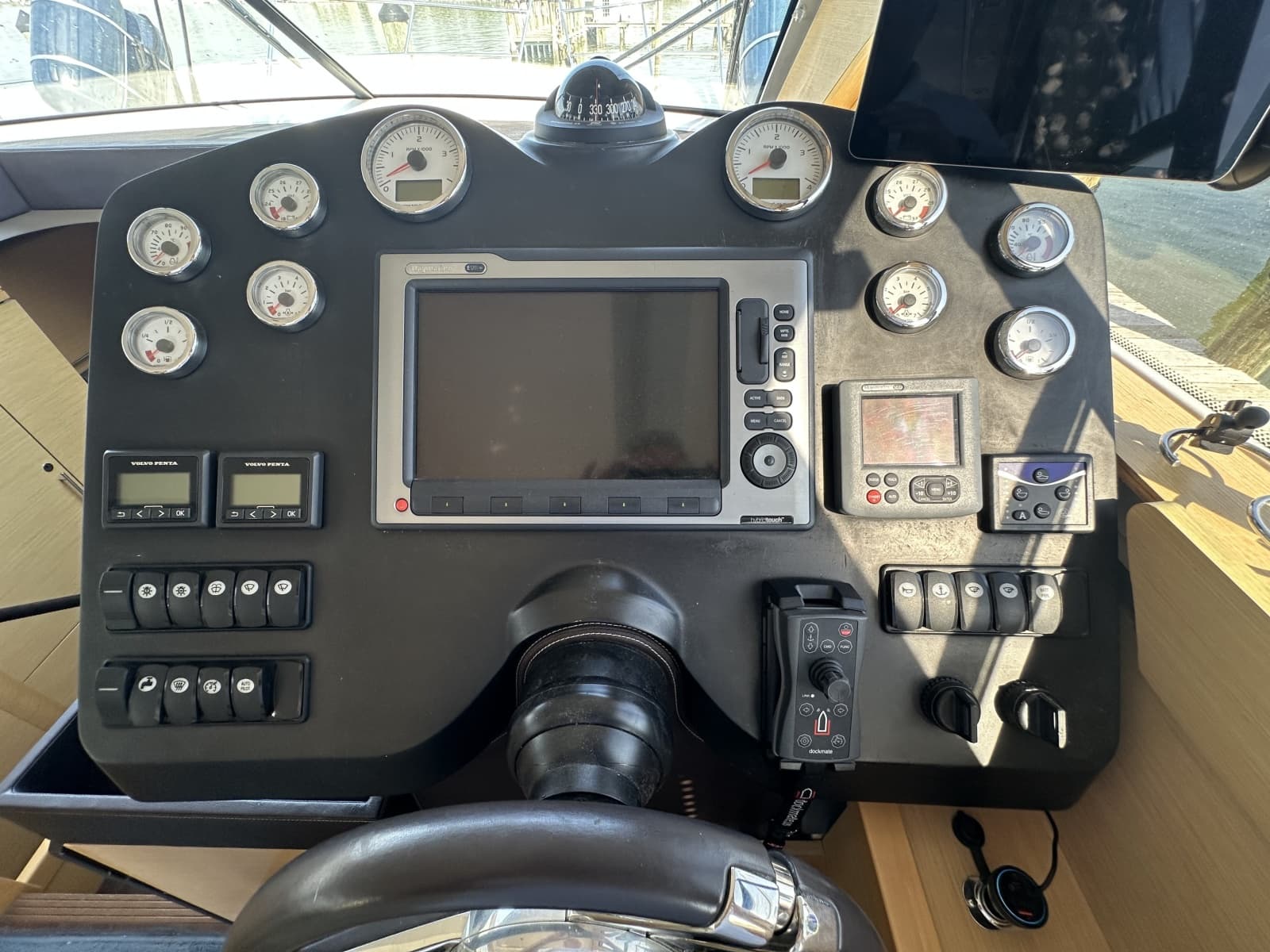 2011 Beneteau Monte Carlo 47 - Photo 45