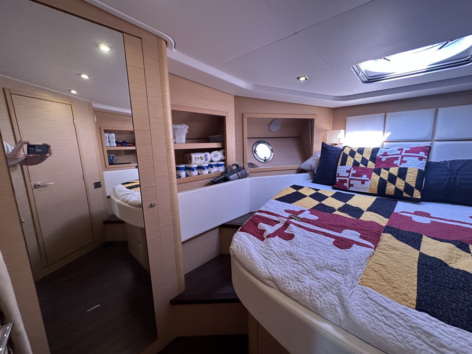 2011 Beneteau Monte Carlo 47 - Photo 34