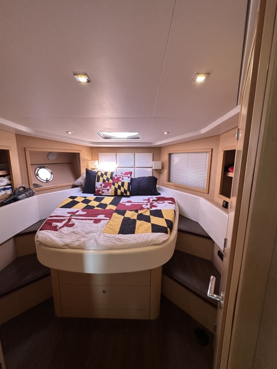 2011 Beneteau Monte Carlo 47 - Photo 32