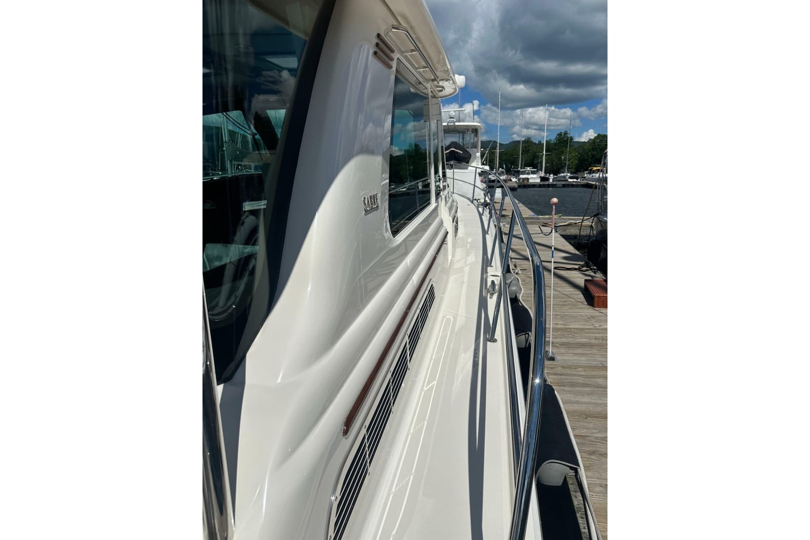 2025 Sabre 48 Salon Express - Photo 82